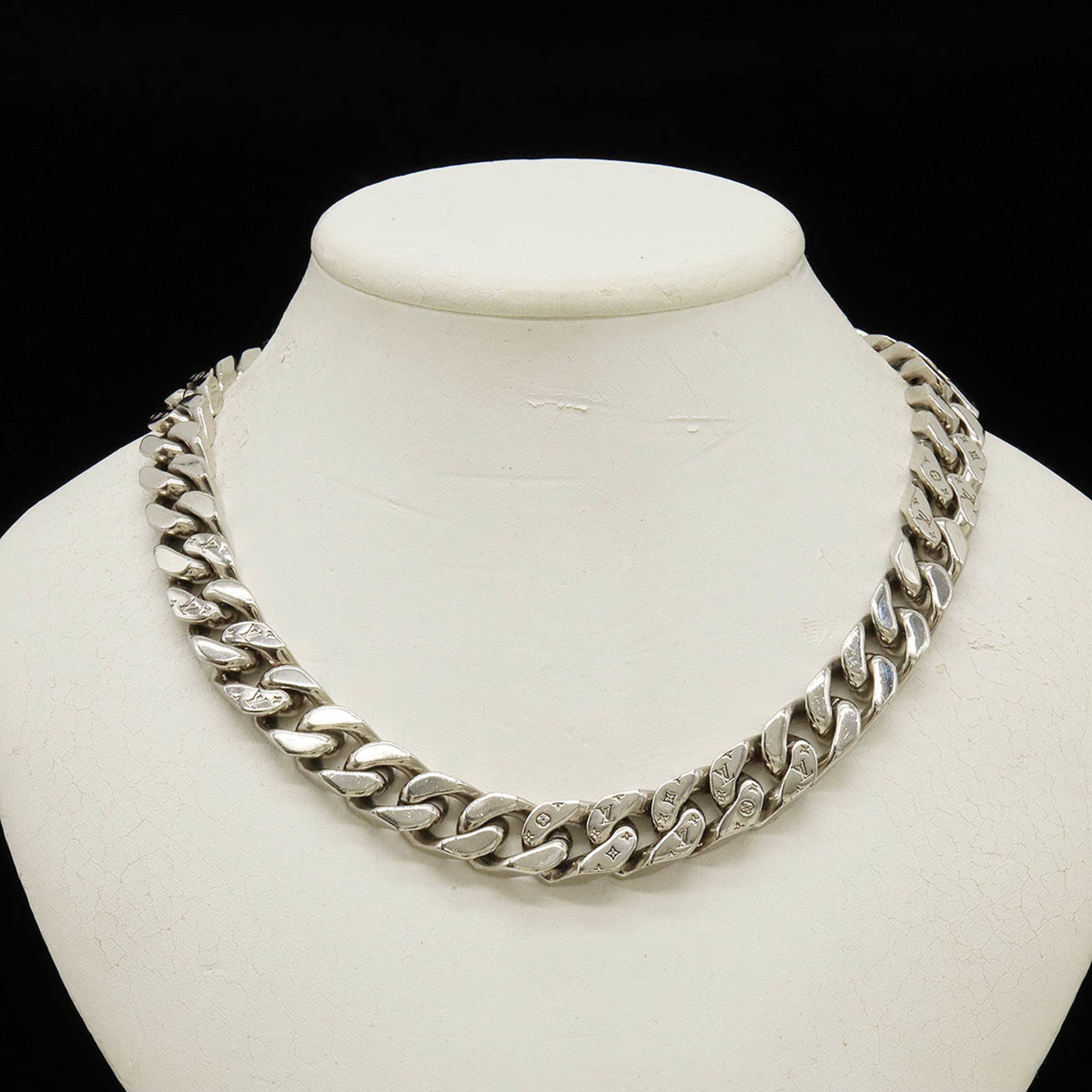 LOUIS VUITTON Louis Vuitton Necklace LV Chain Link Metal Silver Color M69987