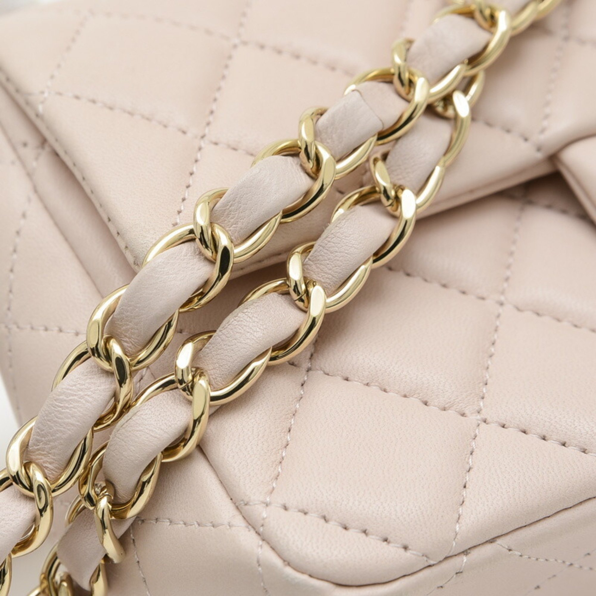 Chanel Matelasse Single Chain Shoulder Bag, Lambskin, Light Pink, A69900