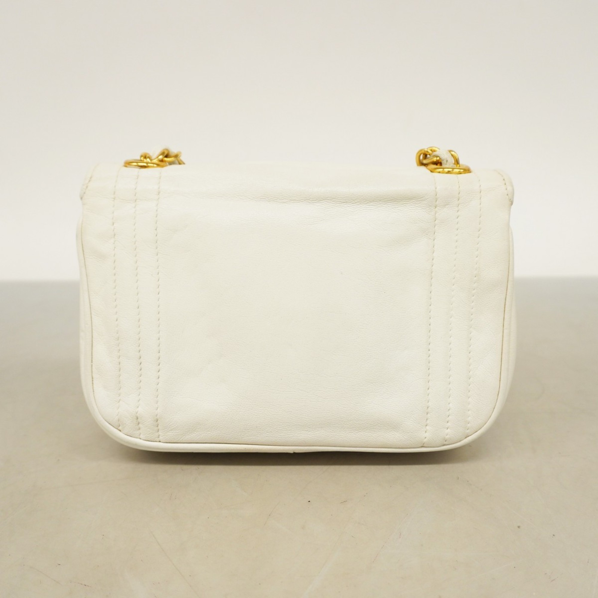 chanel shoulder bag lambskin white ladies