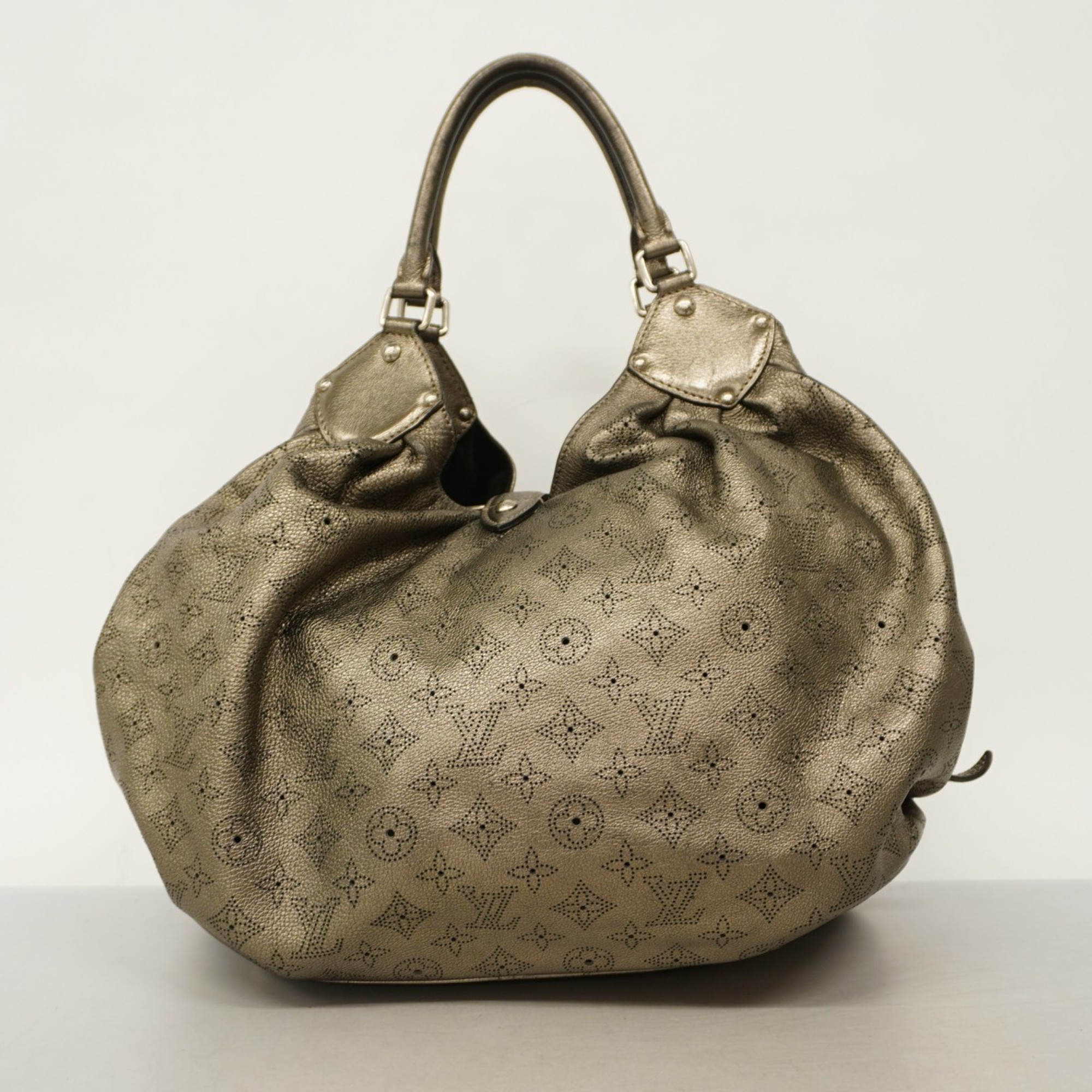 Louis Vuitton Shoulder Bag Mahina L Argent Ladies