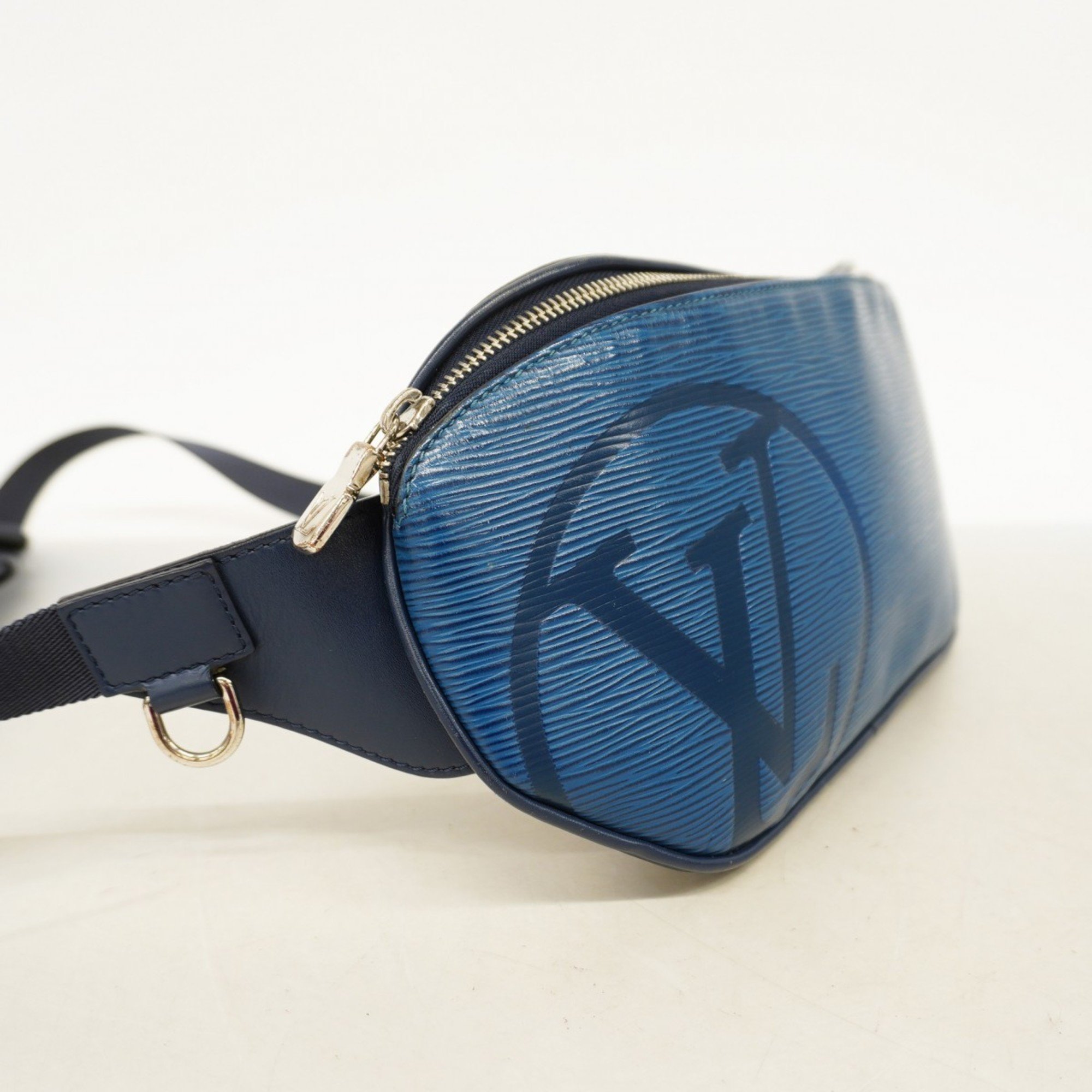 Louis Vuitton Body Bag Epi LV Circle Bum M53301 Blue Azure Men's