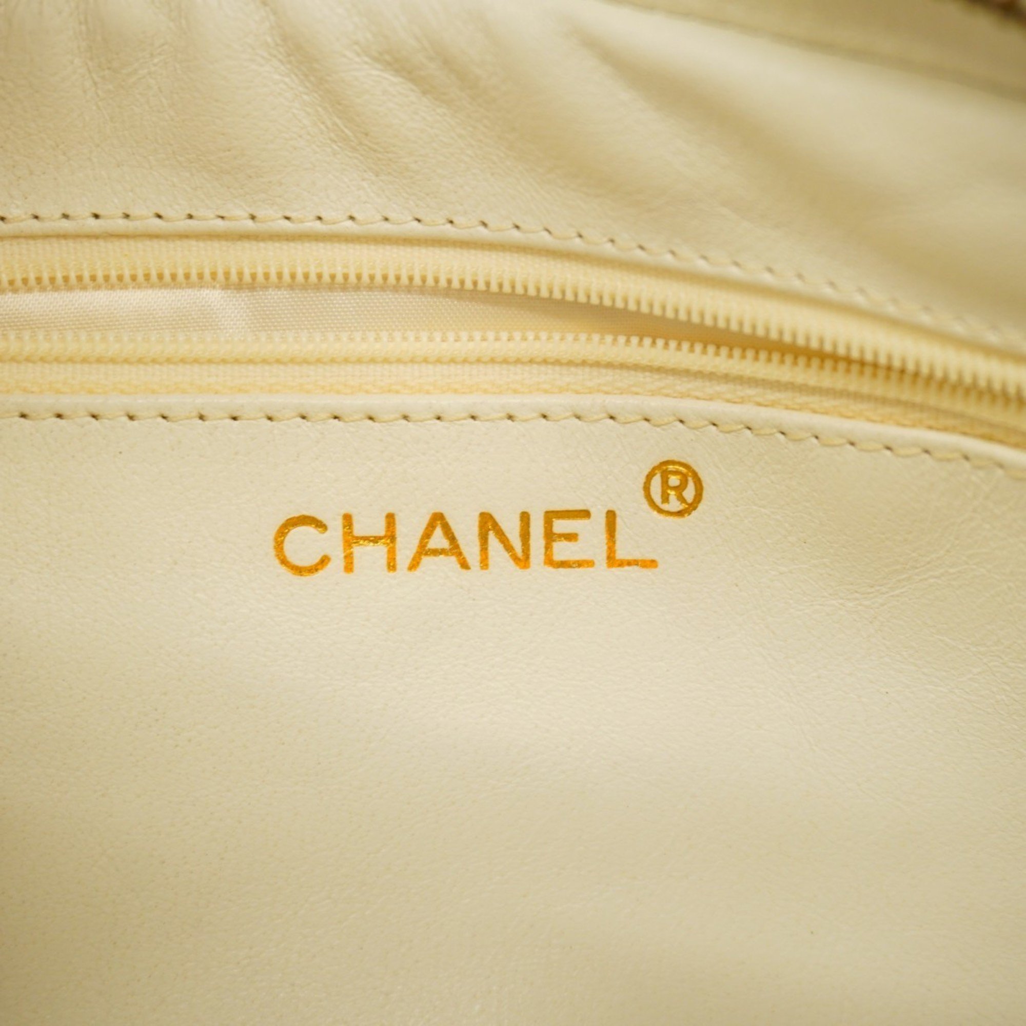 Chanel Shoulder Bag Matelasse Lambskin White Women's