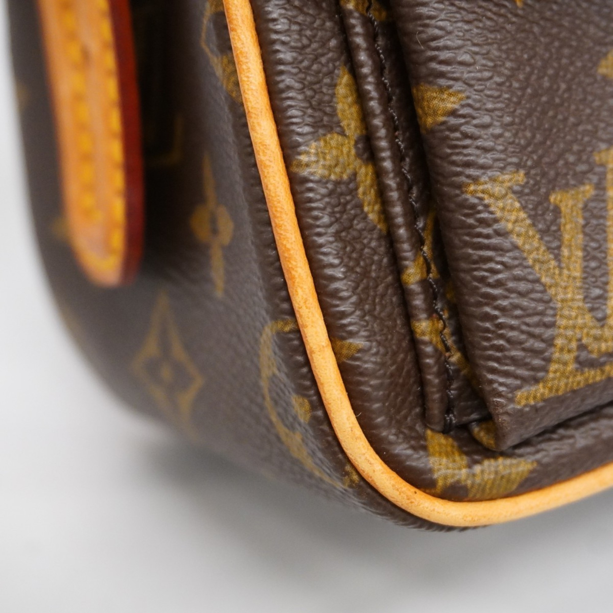 Louis Vuitton Shoulder Bag Monogram Vivacite MM M51164 Brown Women's