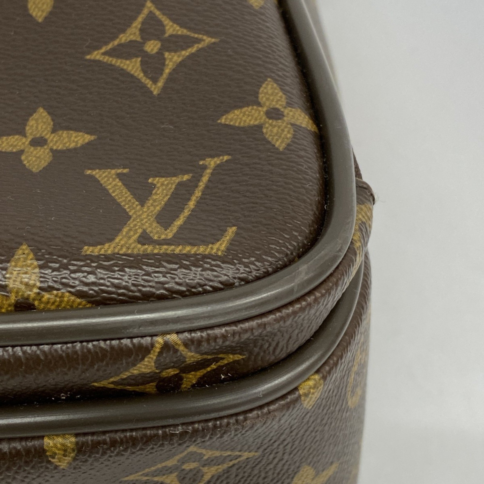 Louis Vuitton Monogram Ikar M23252 Brown Men's Bag