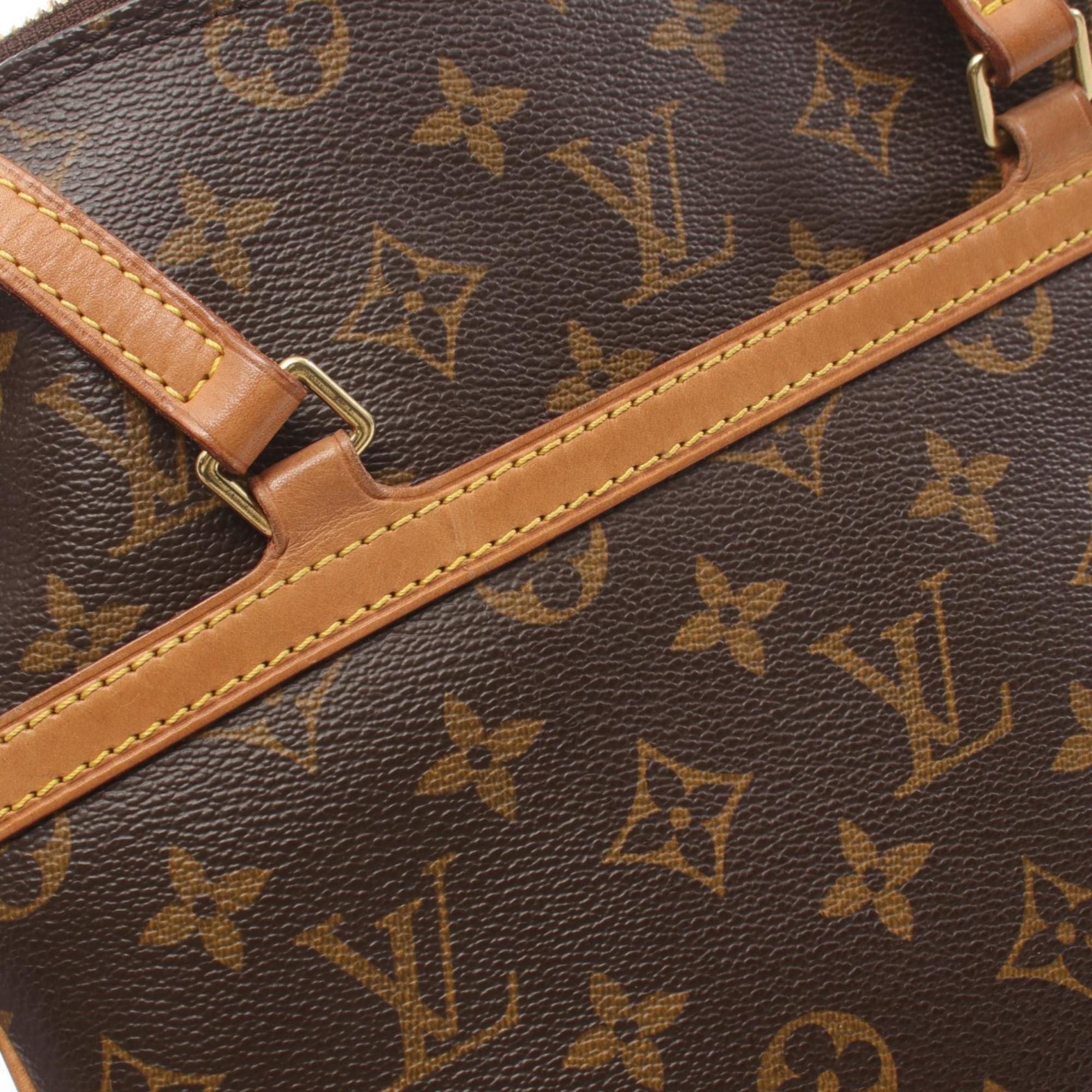 Louis Vuitton Coussin GM Monogram Shoulder Bag, Coated Canvas, Leather, Women's, Brown, M51141