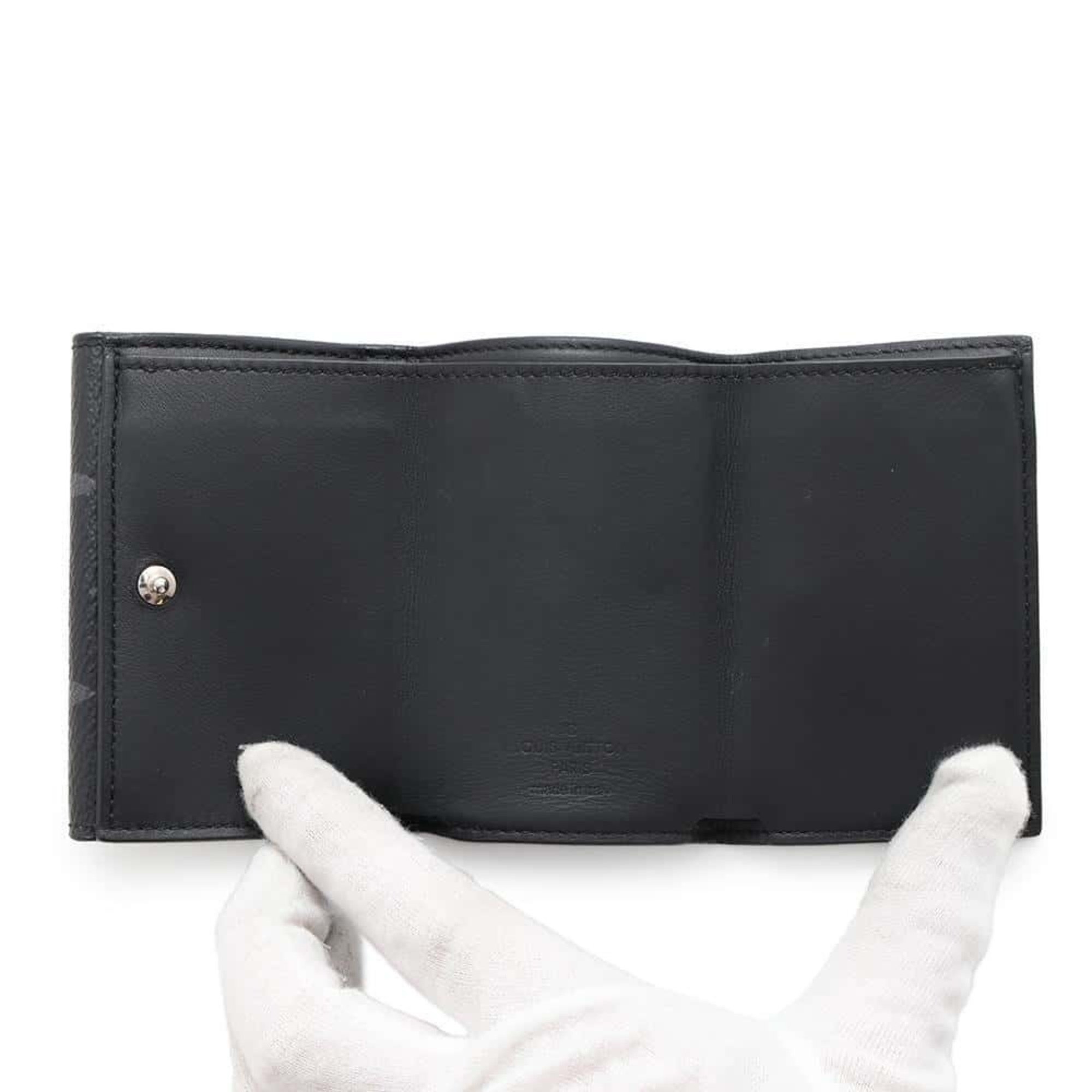 Louis Vuitton Tri-fold Wallet Monogram Eclipse Discovery Compact M67630 Black