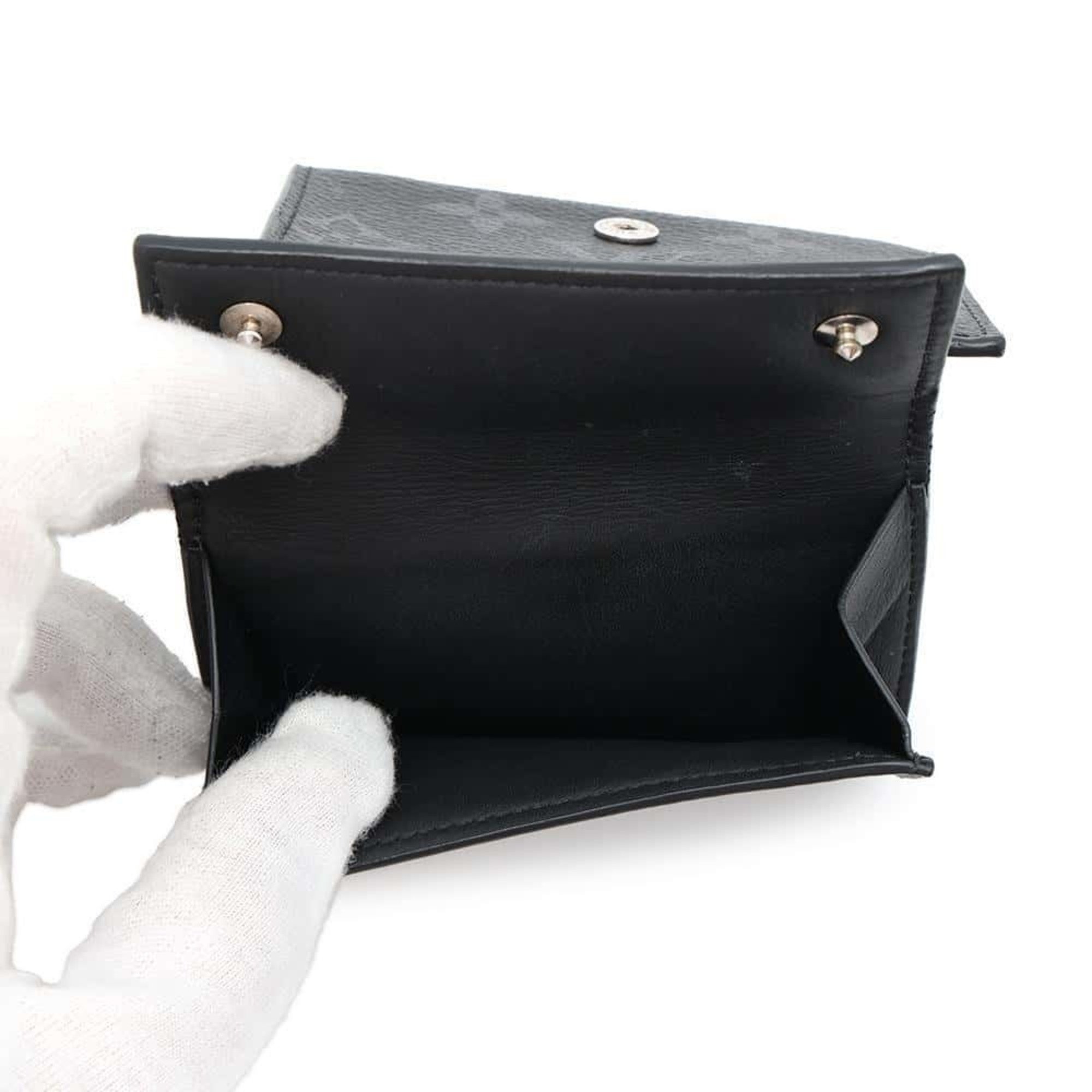 Louis Vuitton Tri-fold Wallet Monogram Eclipse Discovery Compact M67630 Black