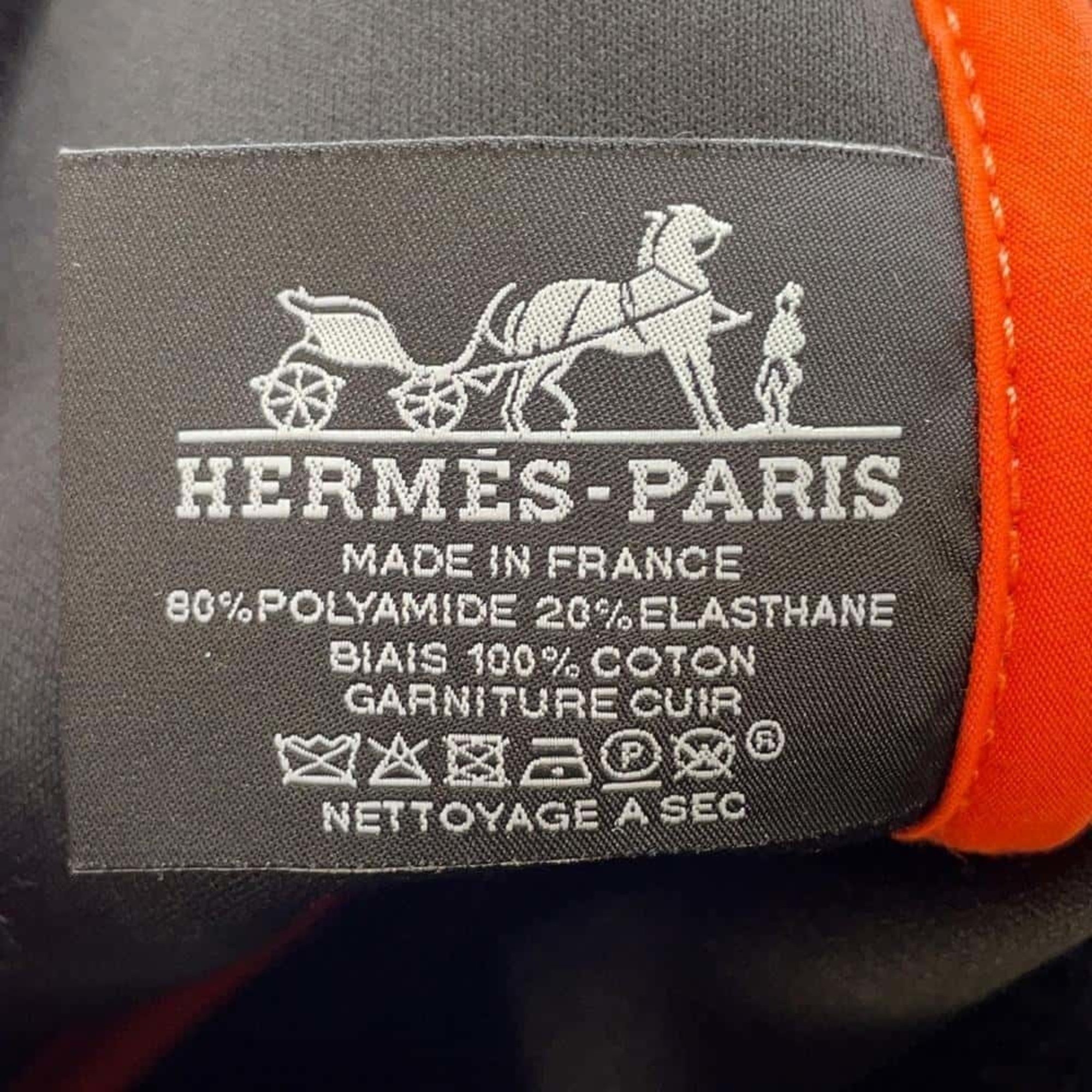 Hermes Pouch Truth Flat MM Neobain