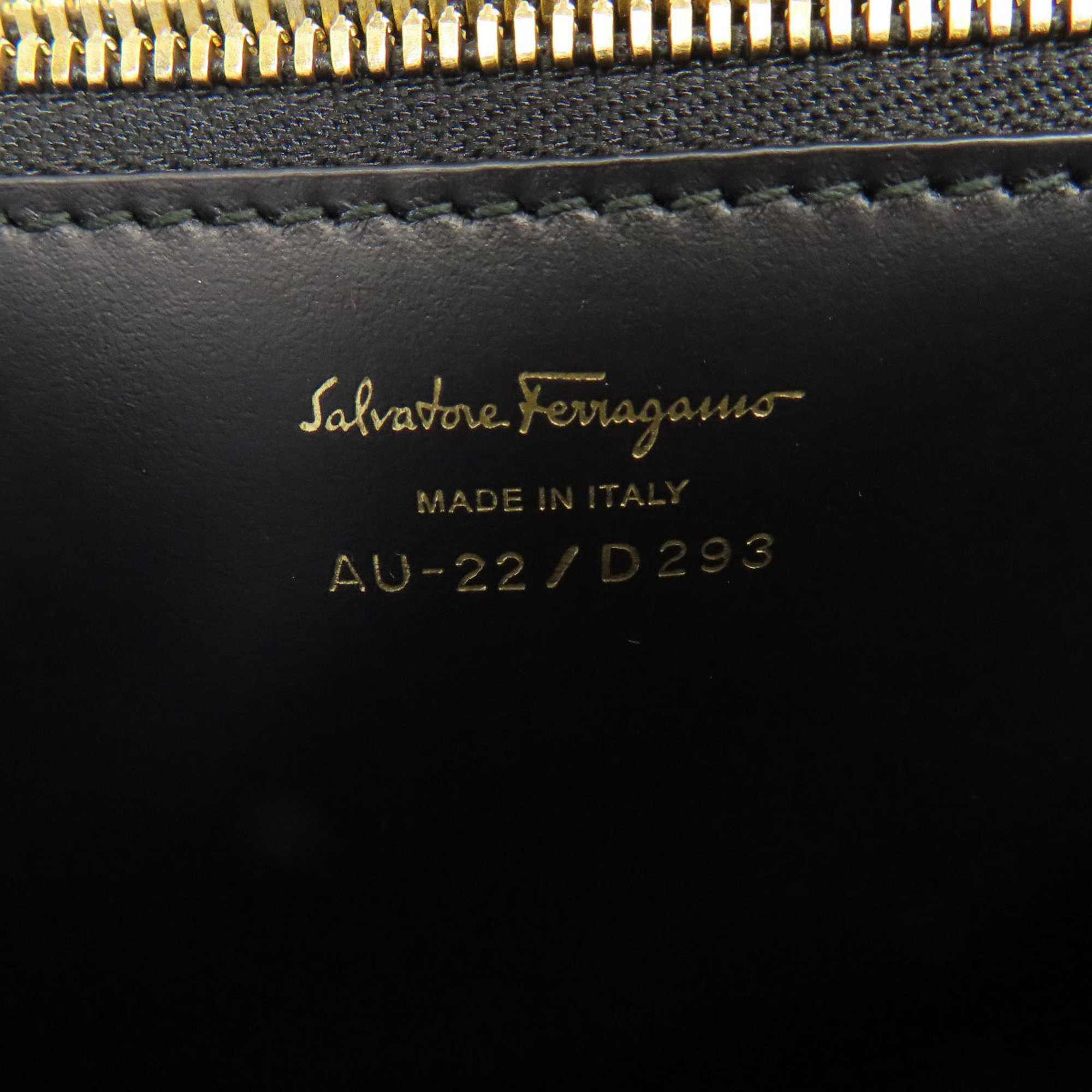 Salvatore Ferragamo Gancini hardware shoulder bag leather women's