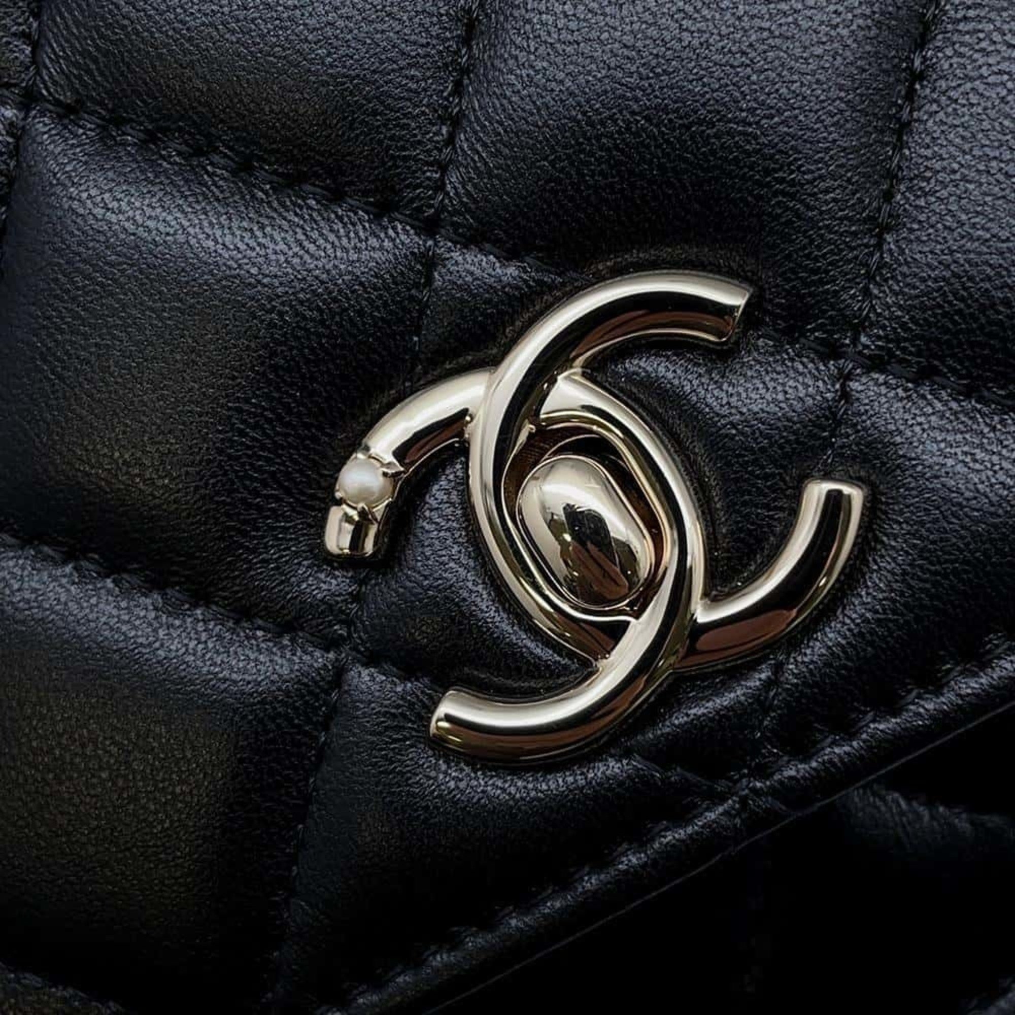 Chanel Chain Wallet Matelasse Coco Mark Costume Pearl Lambskin AP3952 CHANEL Black