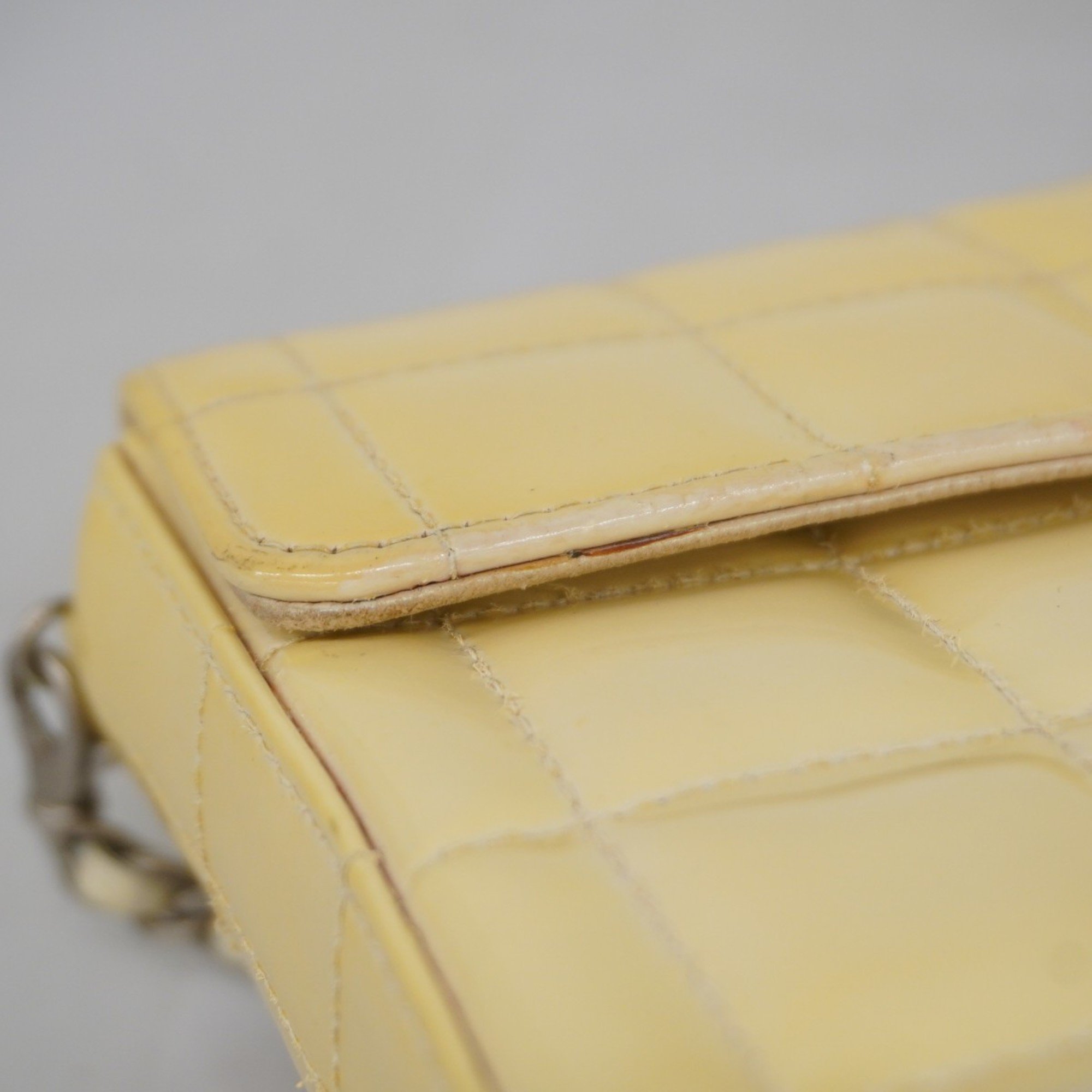 Chanel Shoulder Bag Chocolate Bar Patent Leather Yellow Women's