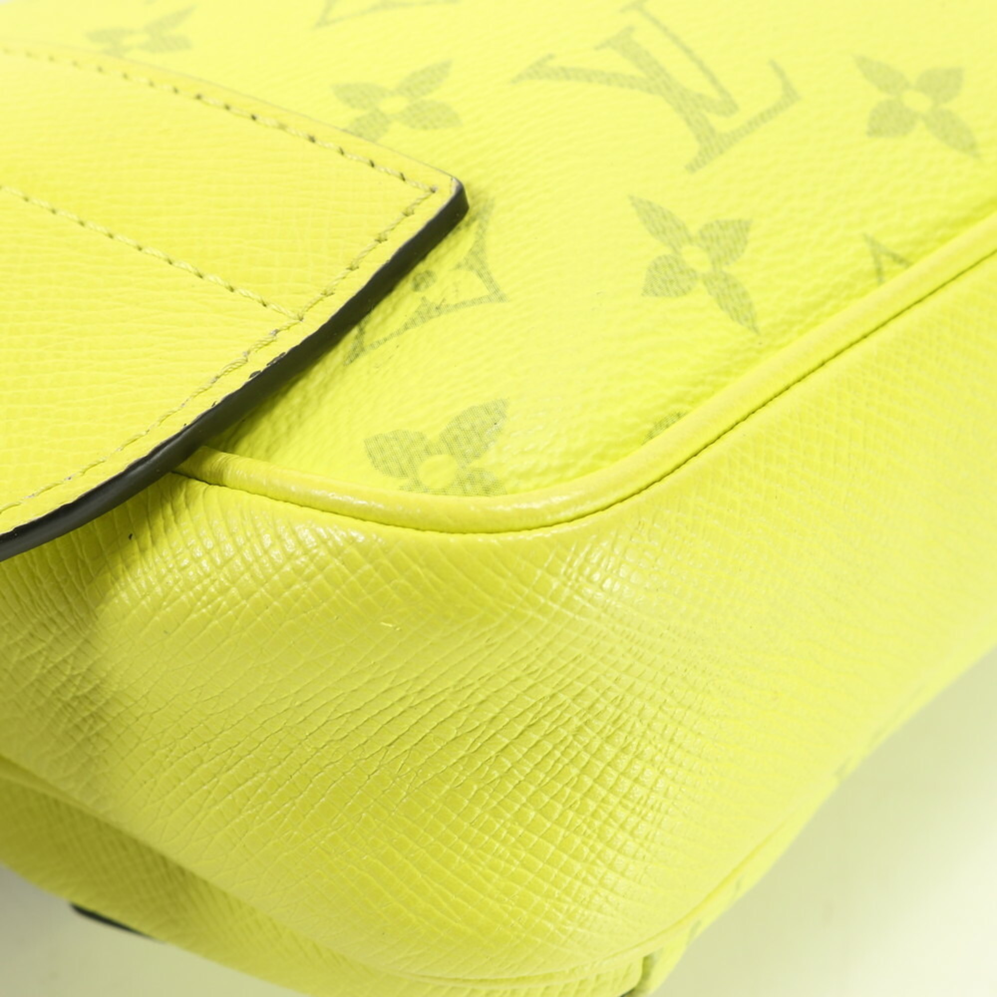 Louis Vuitton Taiga Rama Bum Bag Outdoor Jaune M30251 Body Waist Pouch Men's