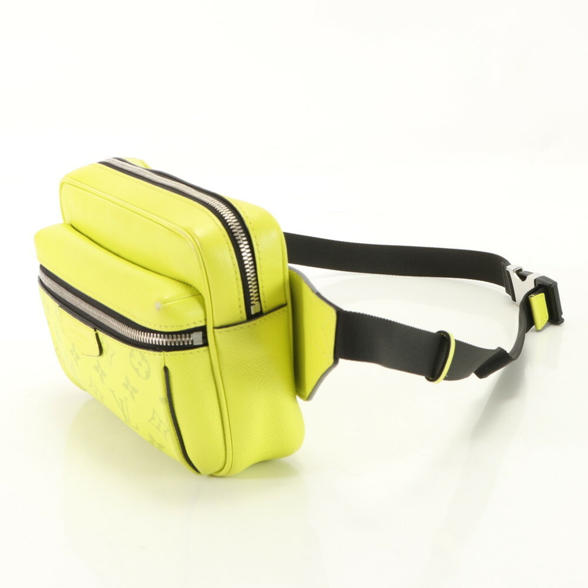 Louis Vuitton Taiga Rama Bum Bag Outdoor Jaune M30251 Body Waist Pouch Men's