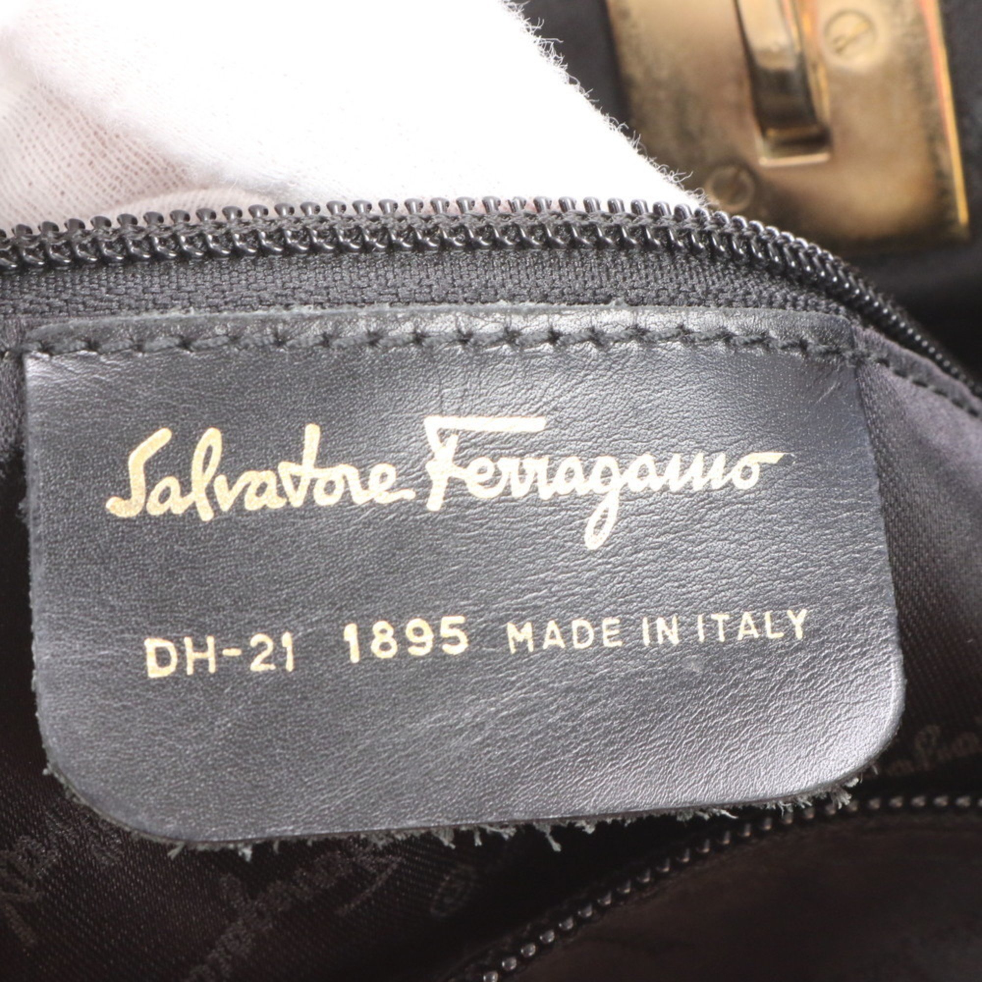 Salvatore Ferragamo shoulder bag hand