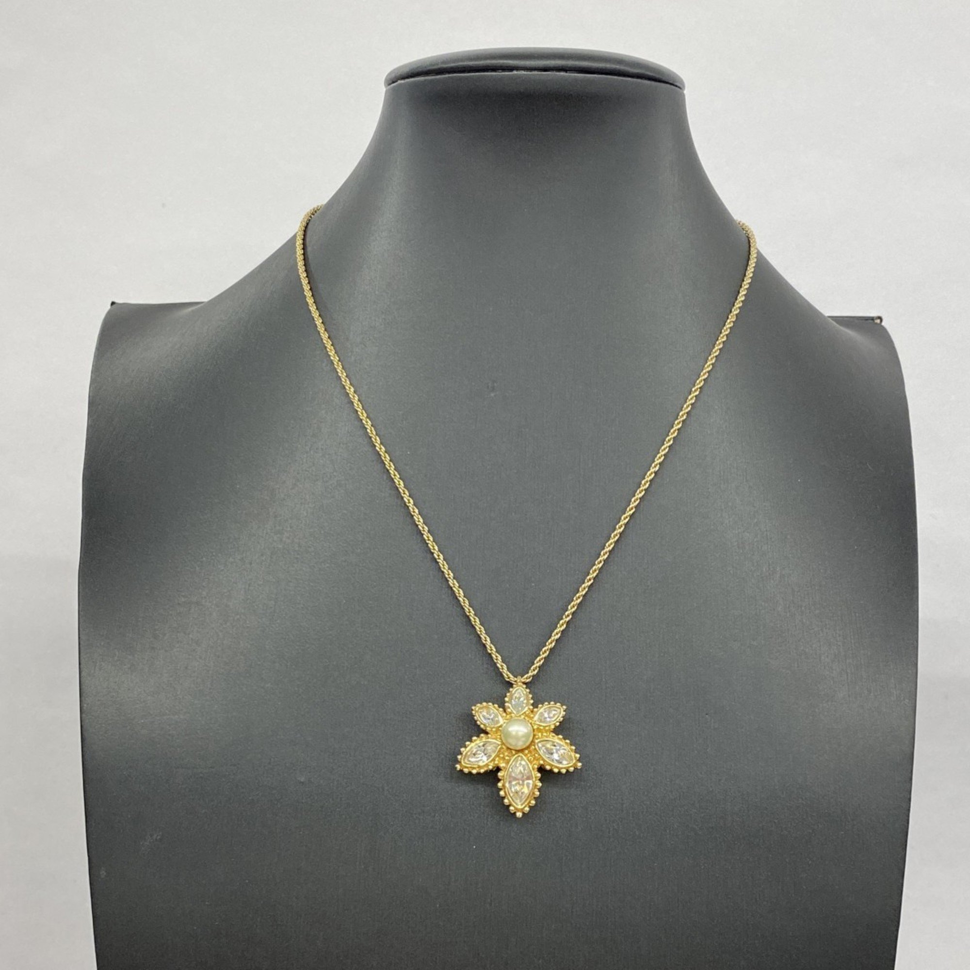 Christian Dior Necklace Flower Motif Faux Pearl Rhinestone GP Plated Gold Women's