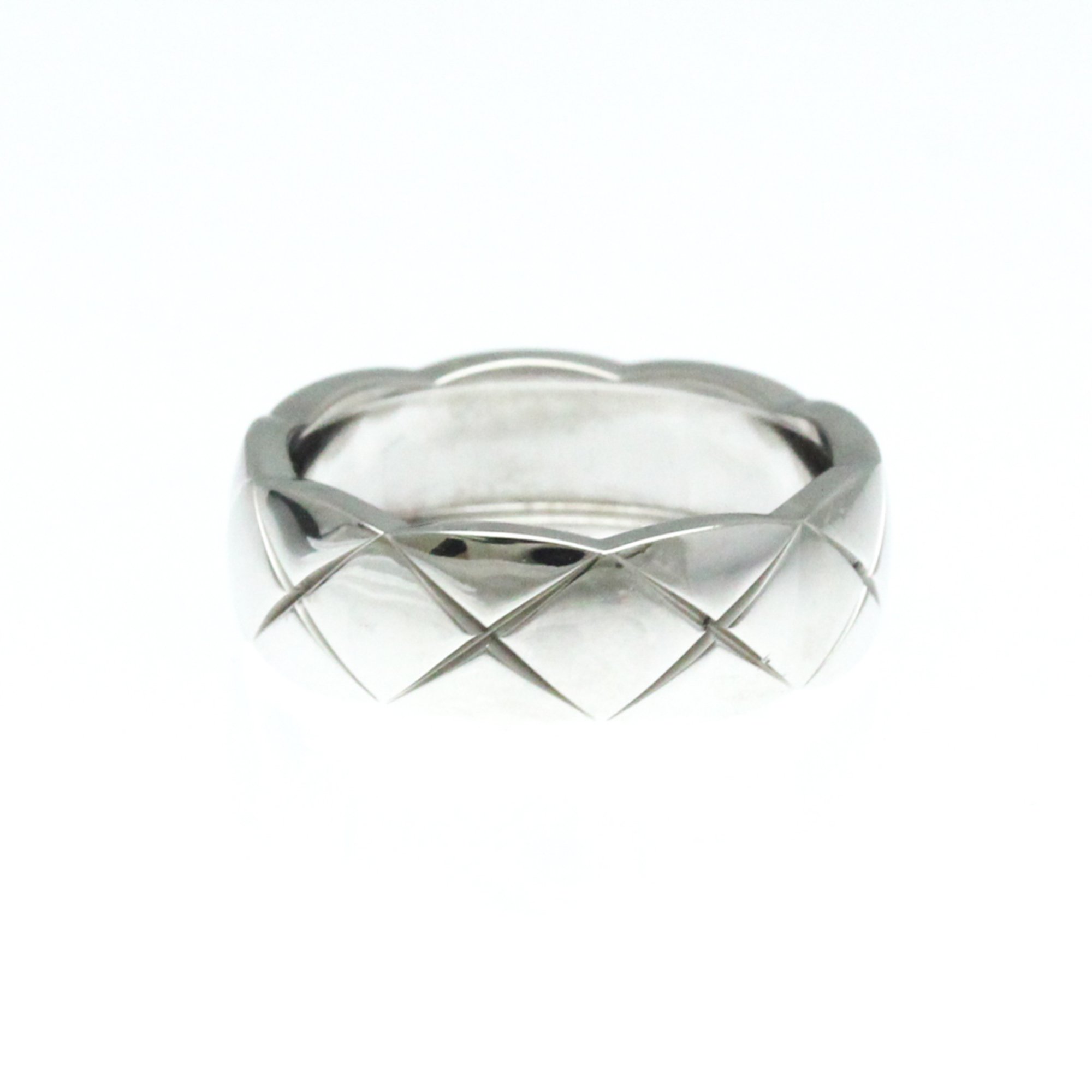 Chanel Coco Crush Ring White Gold (18K) Fashion No Stone Band Ring Silver