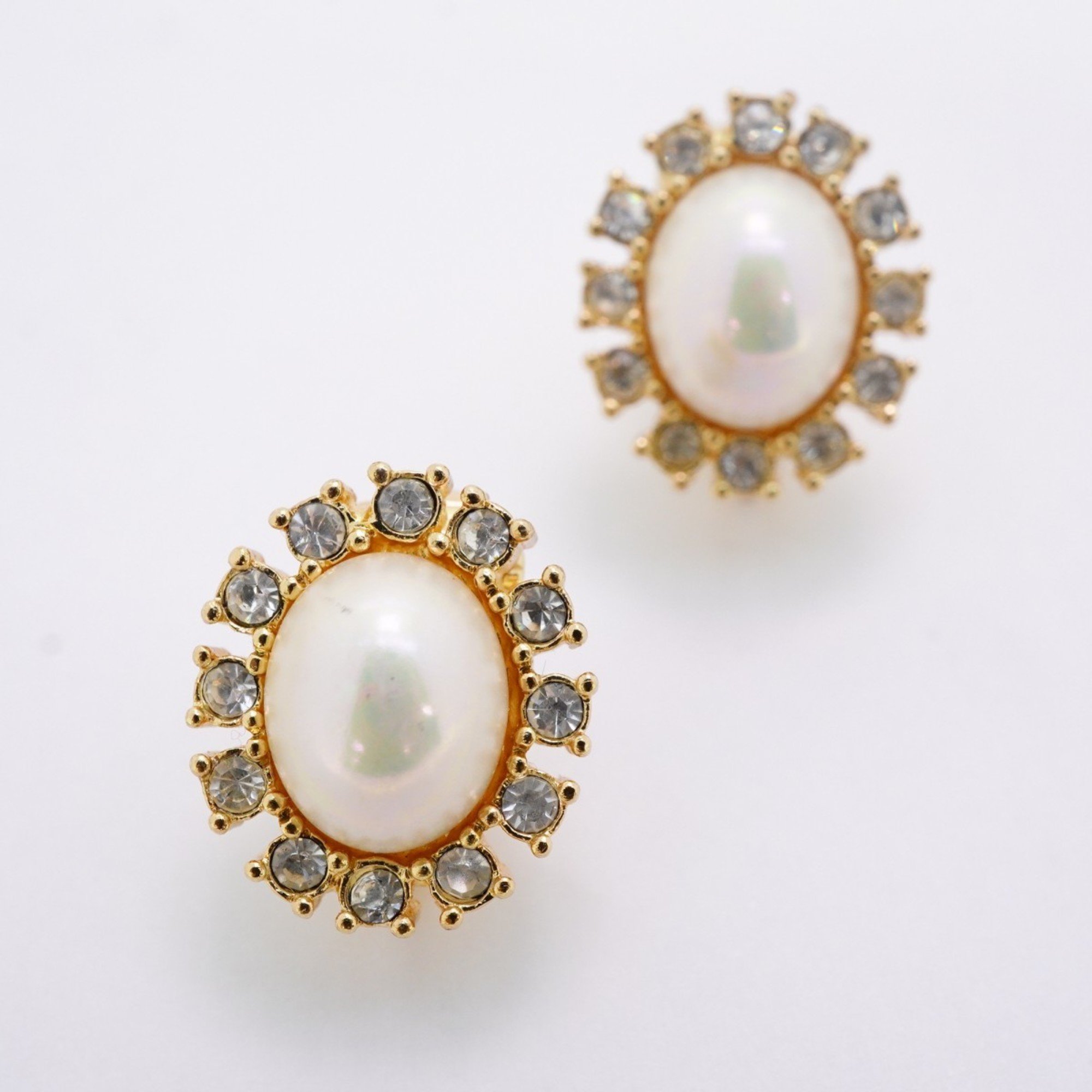 Christian Dior Earrings Oval Faux Pearl Rhinestone GP Plated Gold Women's