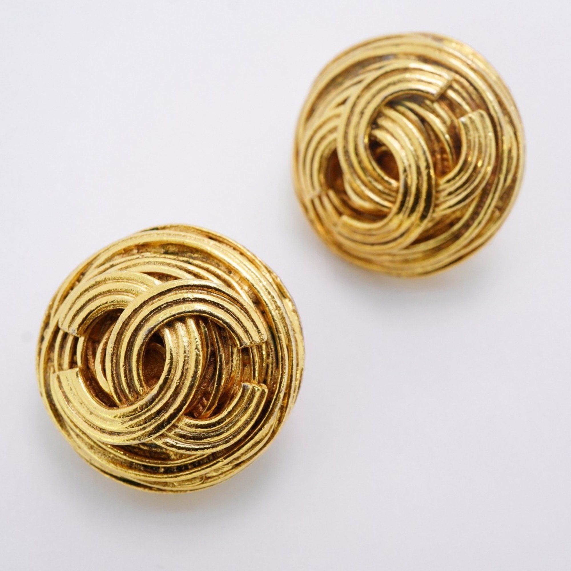 Chanel Earrings Coco Mark Circle GP Plated Gold Ladies