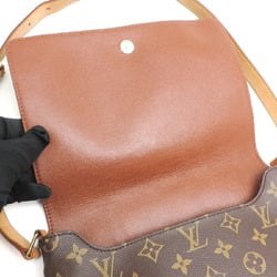 Louis Vuitton Musette Tango Short Women's Shoulder Bag M51257 Monogram Brown