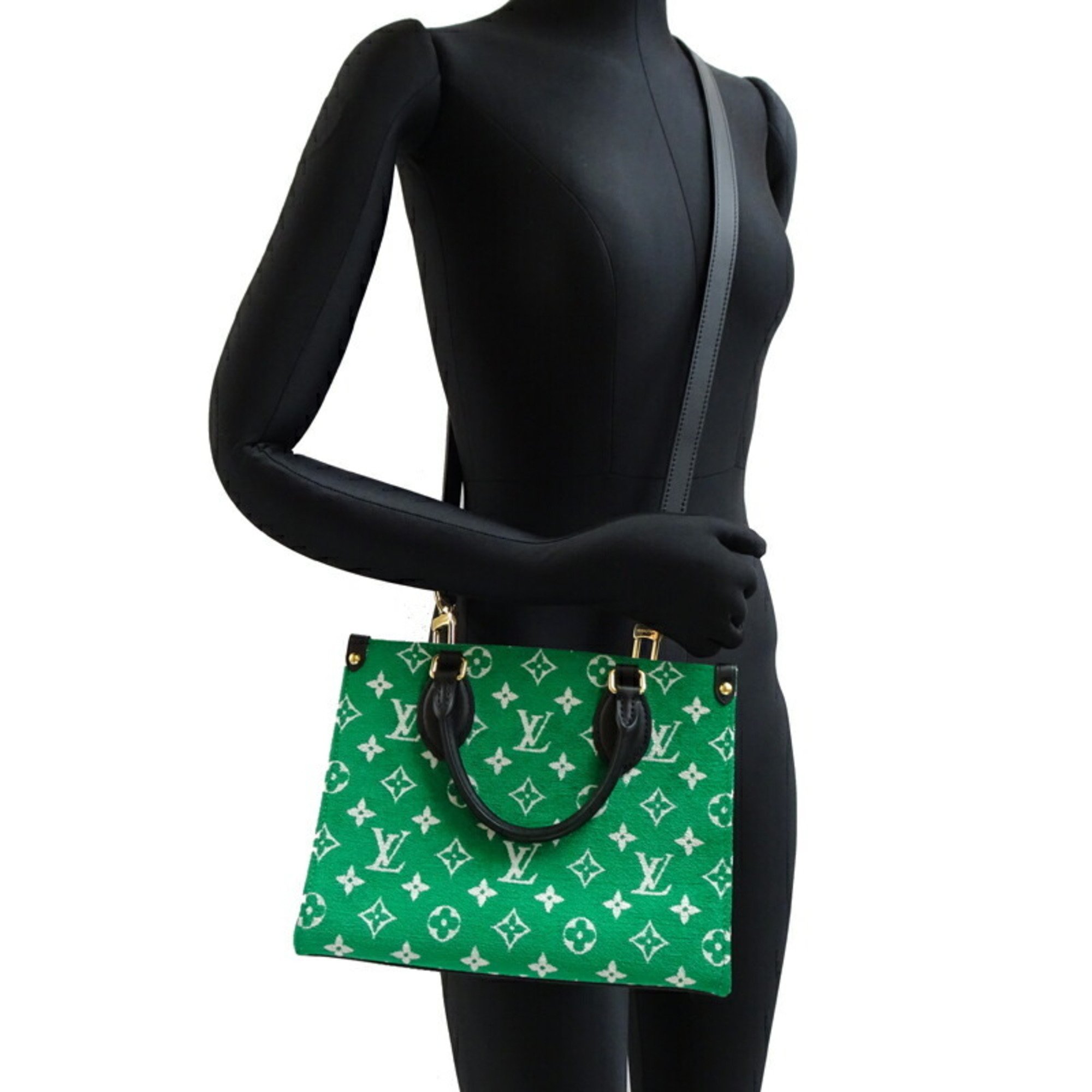 Louis Vuitton LV Match On The Go PM 2022 Capsule Collection Women's Handbag M46216 Velvet Green