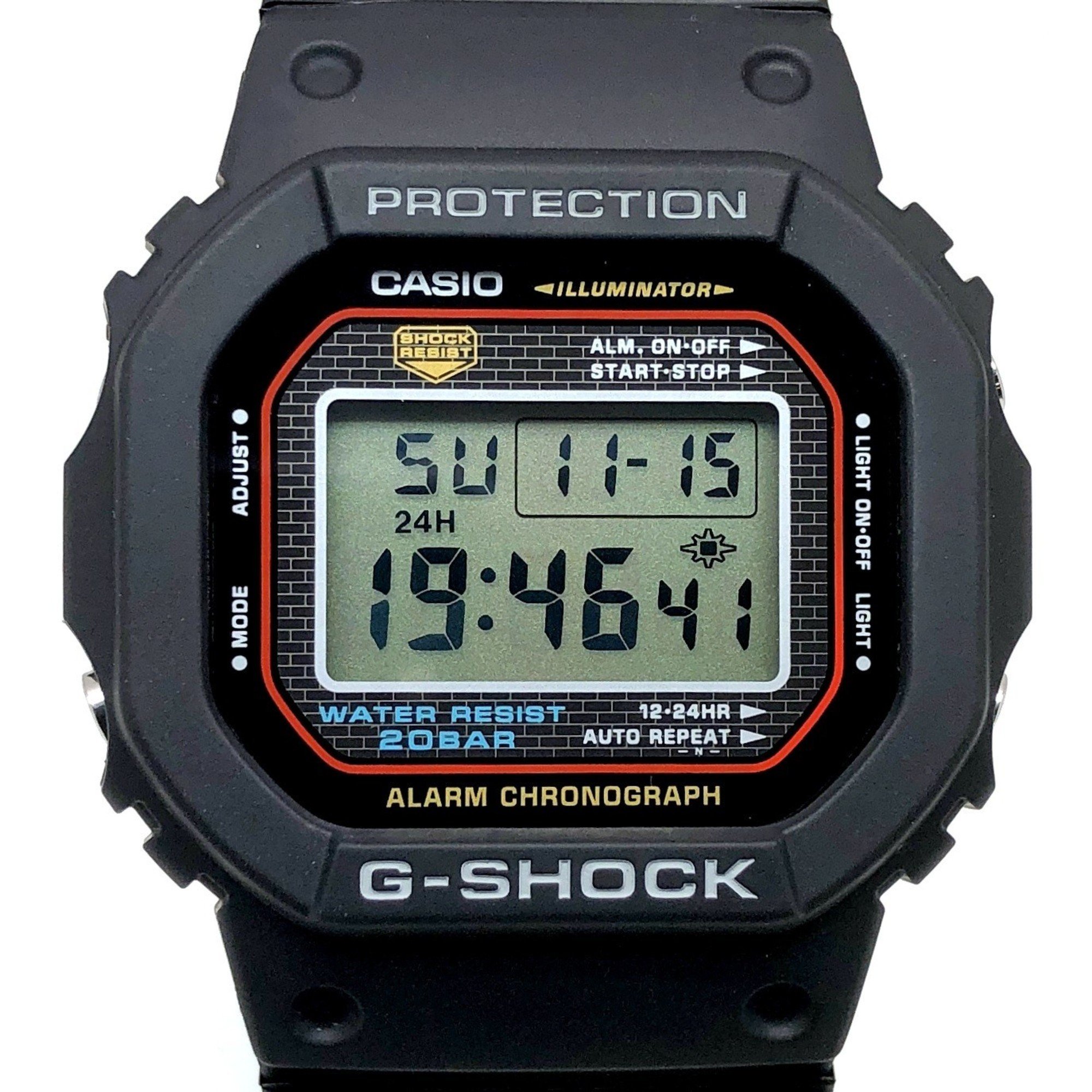 G-SHOCK CASIO Watch DW-5000-1 Reproduction of the first model DW-5000C Screw back EL backlight Released in March 2001 Mikunigaoka store