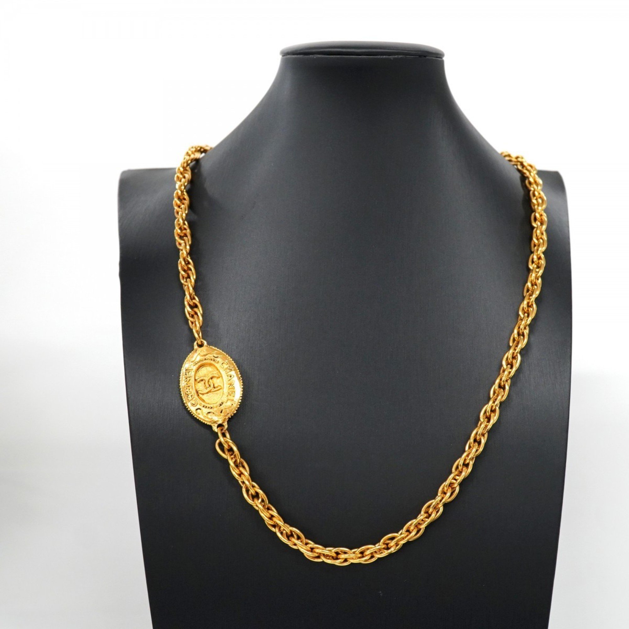 Chanel Necklace Coco Mark Oval GP Plated Gold Ladies