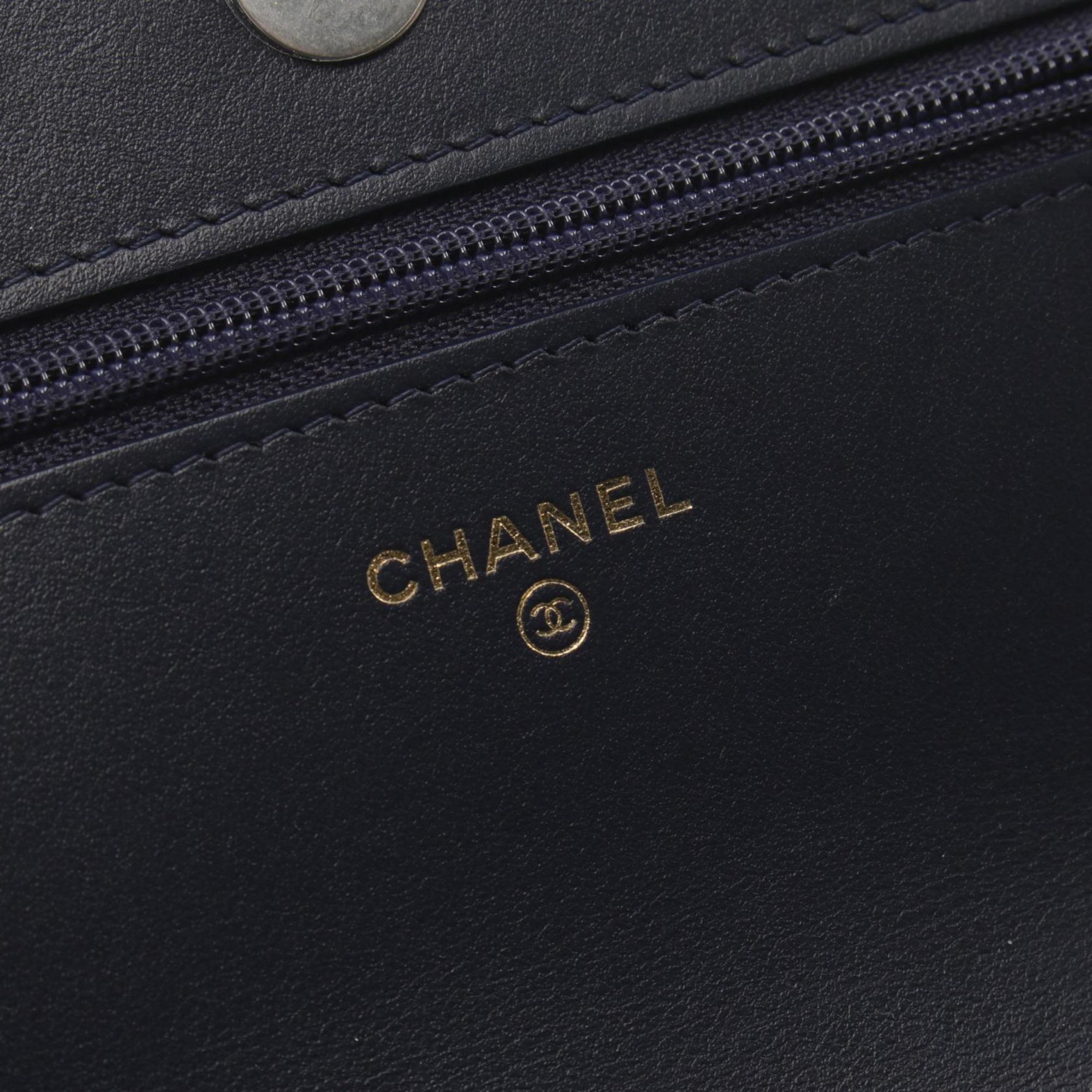 CHANEL Chanel 19 Matelasse Shoulder Bag, Denim, Women's, Navy