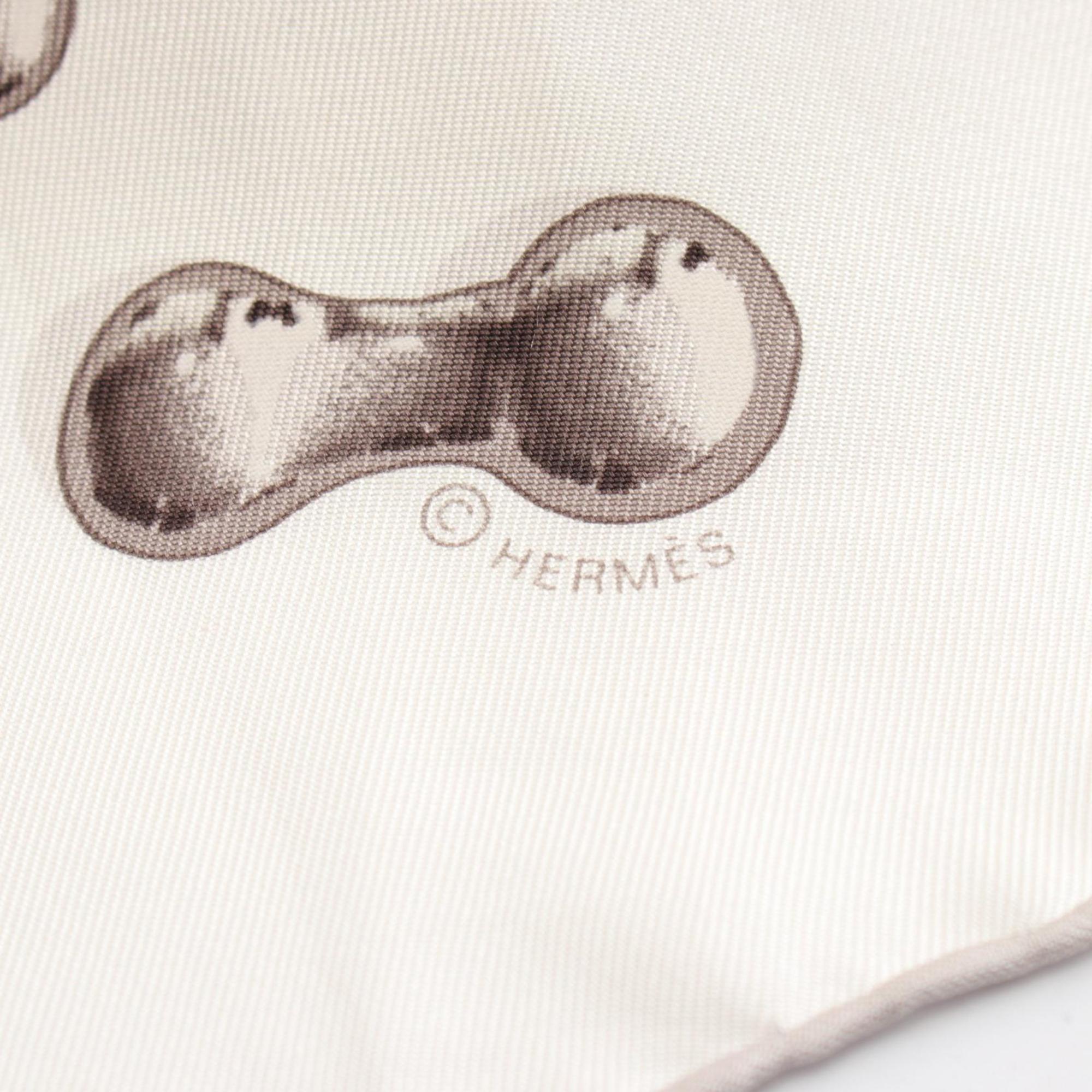 Hermes HERMES Carré 90 VIF ARGENT Scarf Silk Women's White Grey