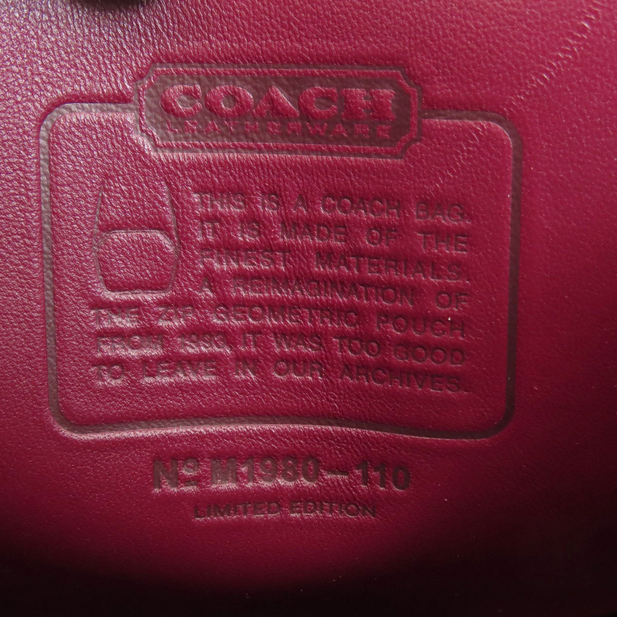 COACH 110 SIGNATURE SHOULDER BAG WOMEN'S