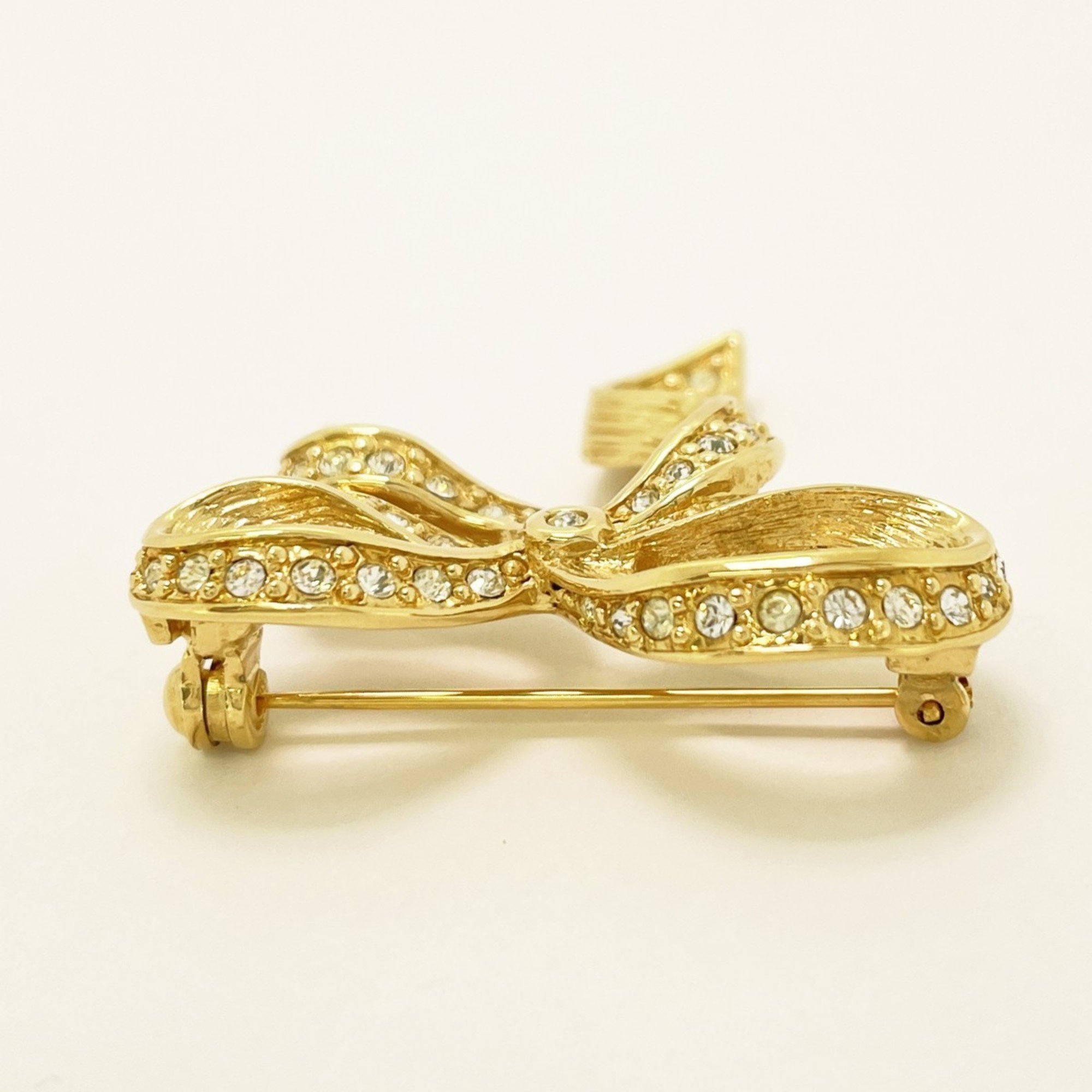 Christian Dior Brooch Ribbon Motif Rhinestone GP Plated Gold Ladies