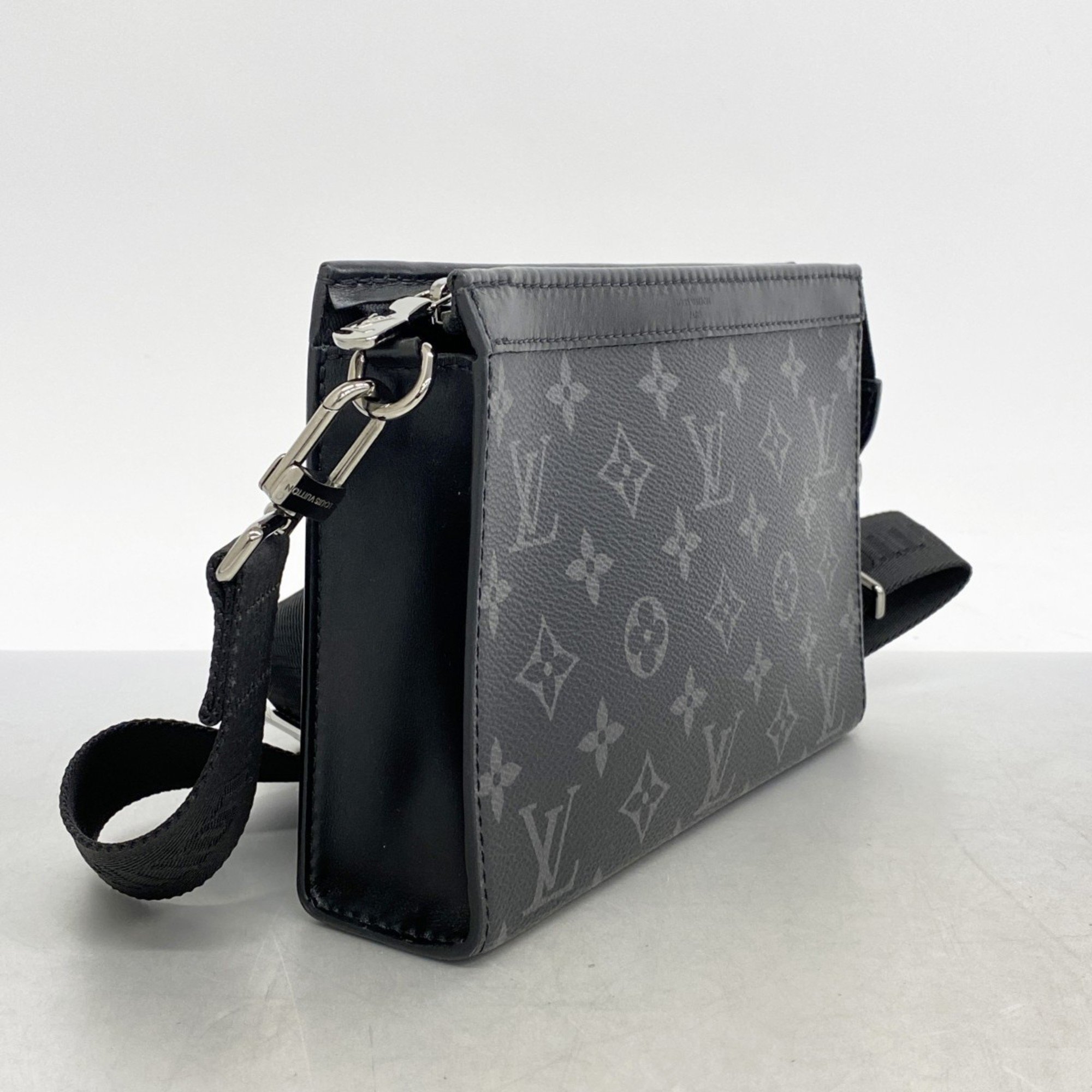 Louis Vuitton Shoulder Bag Monogram Eclipse Gaston Wearable Wallet M81124 Black Men's