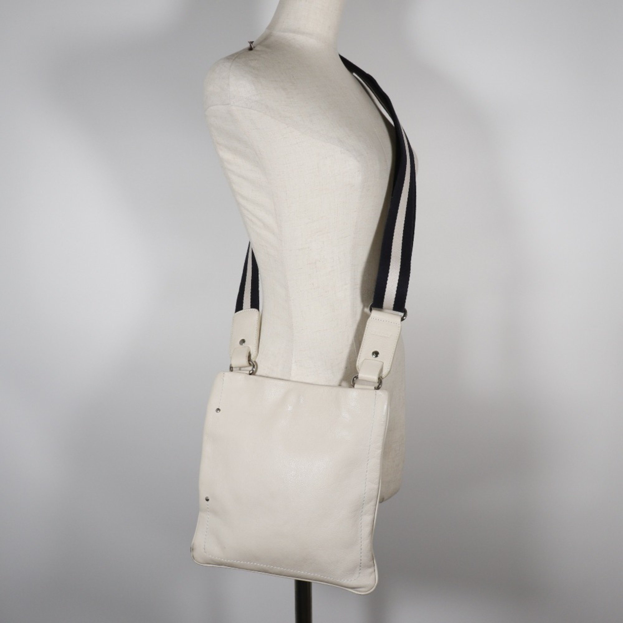 BALLY Shoulder Bag Leather White A5 Type Unisex