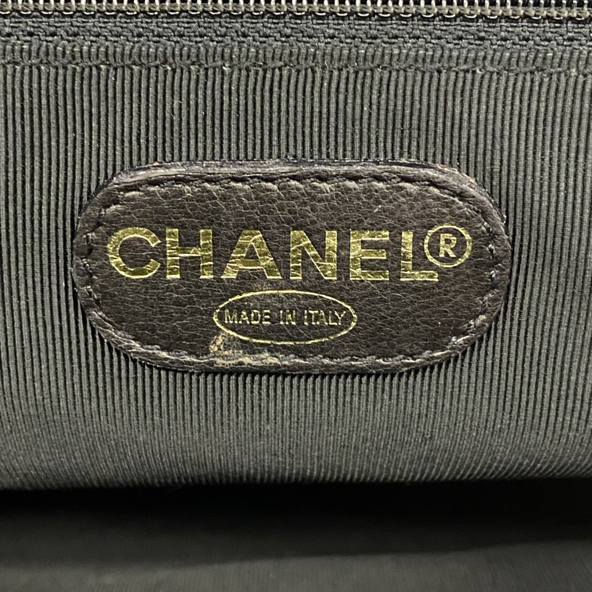 Chanel Shoulder Bag Caviar Skin Black Women's