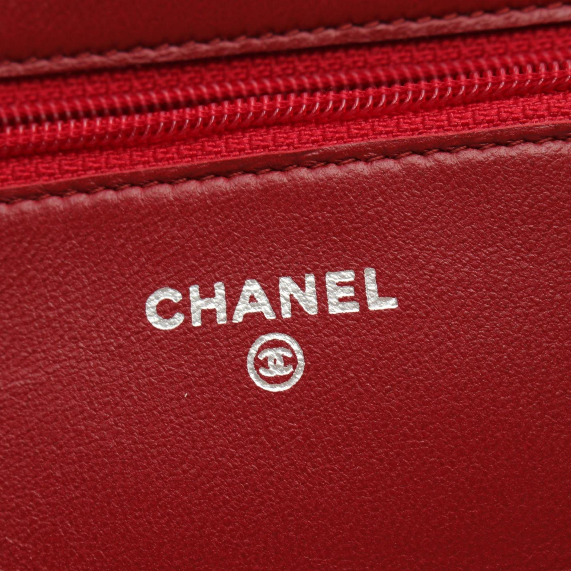 CHANEL Matelasse Shoulder Bag, Lambskin, Women's, Red, A33814