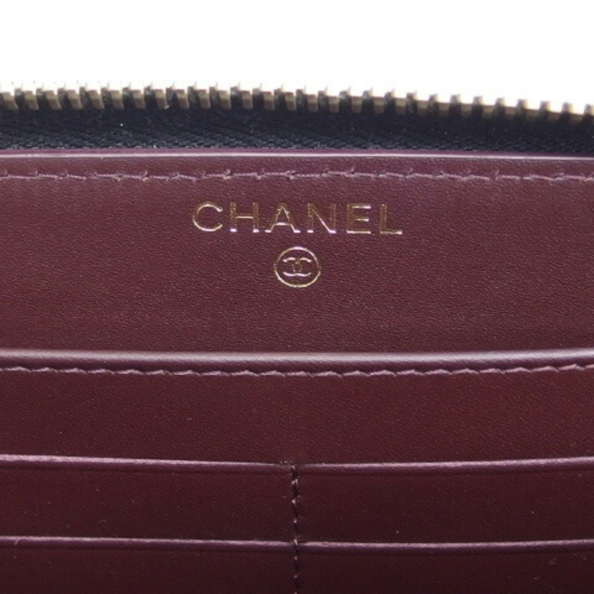 Chanel Classic Matelasse Caviar Skin Round Long Wallet Black