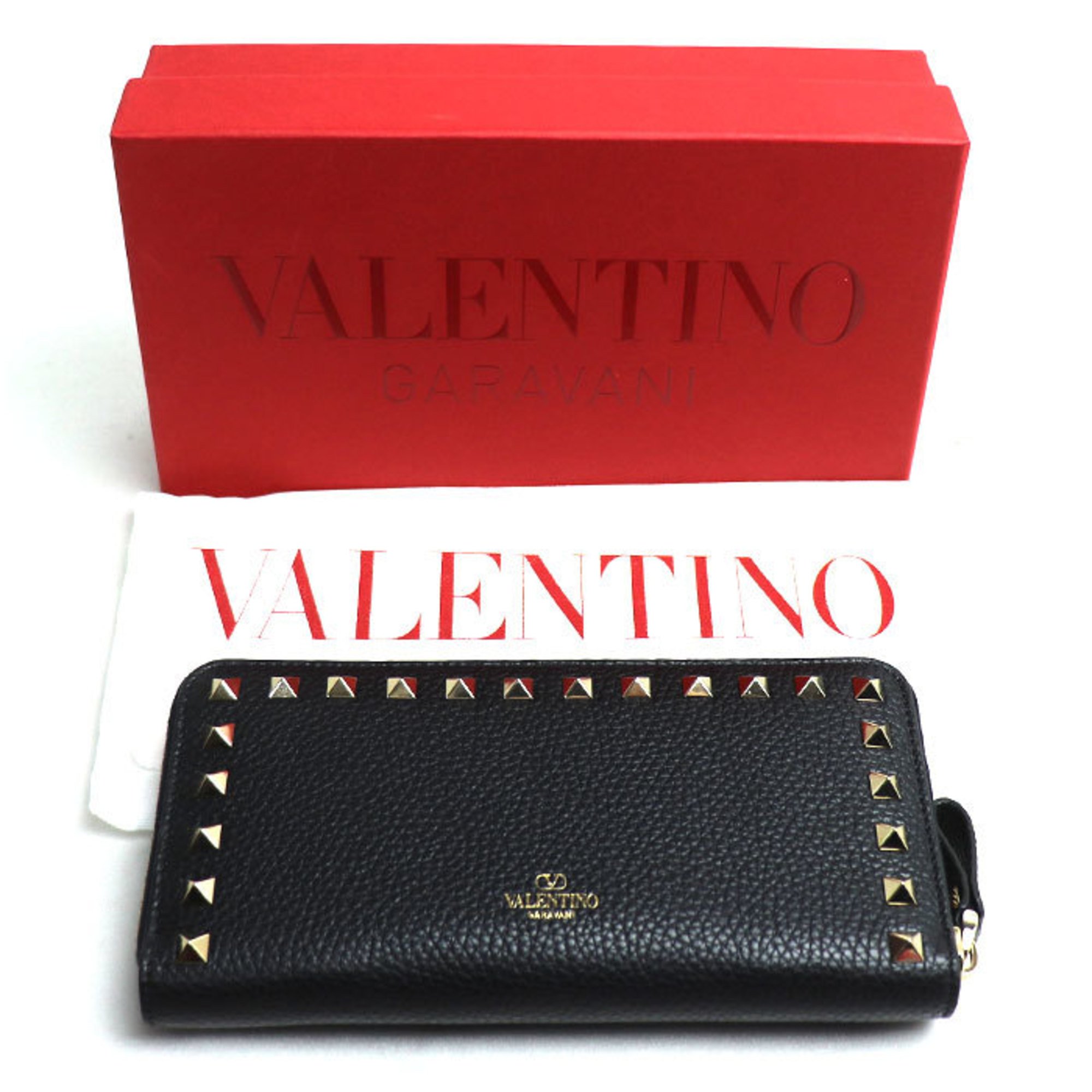 Valentino Garavani Rockstud Zip Wallet Long Round Black 3W2P0645VSH 0NO Women's