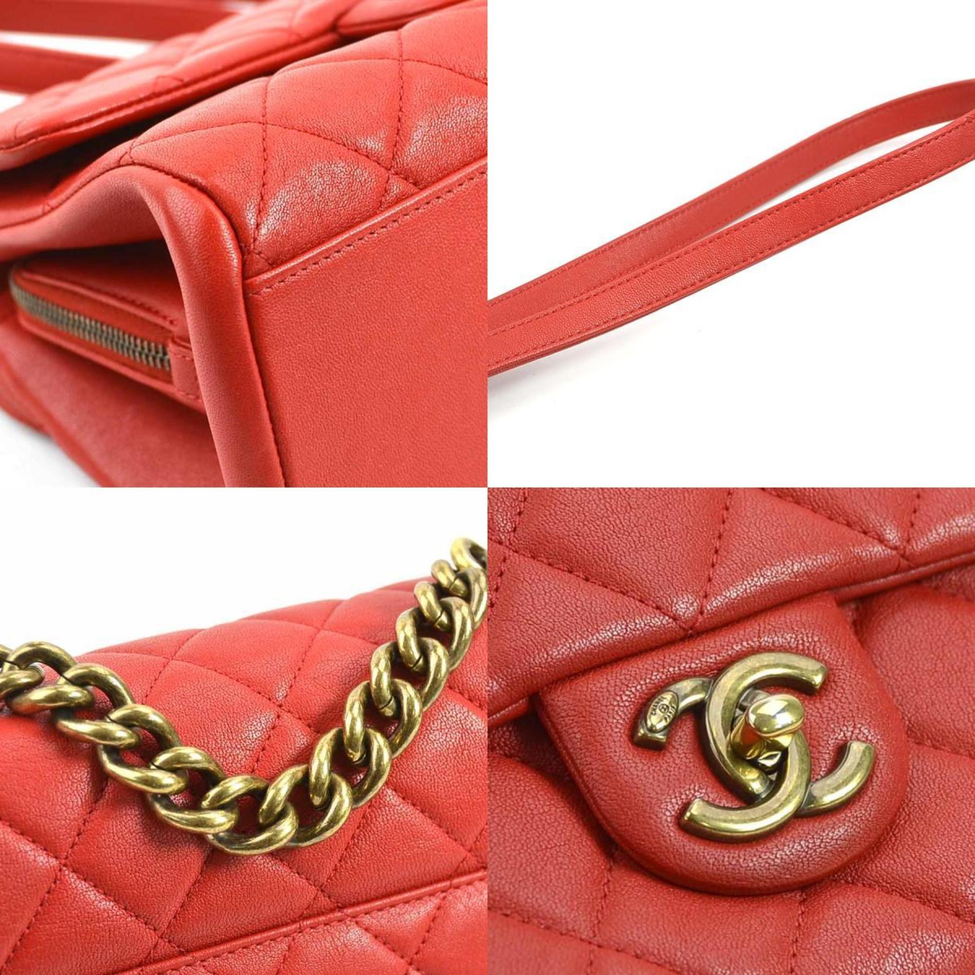 CHANEL Handbag Shoulder Bag Matelasse Leather Red Gold Women's e59536a