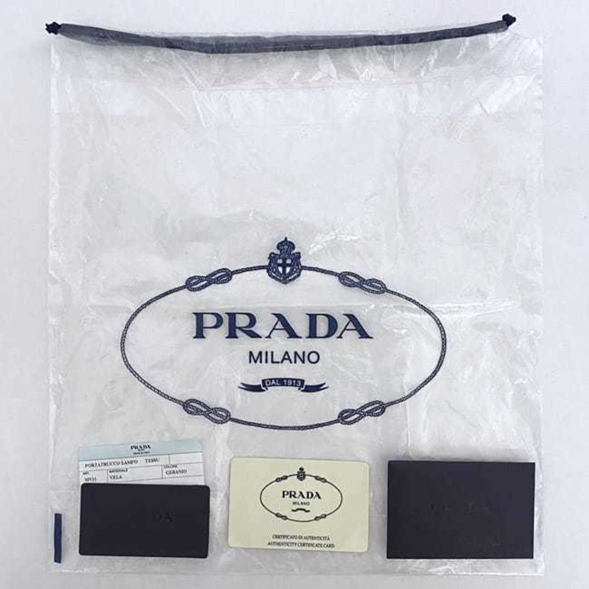 Prada Pouch ec-21110 Pink Tessuto MV11 Nylon 8 PRADA Triangle Plate Women's Compact Case Makeup