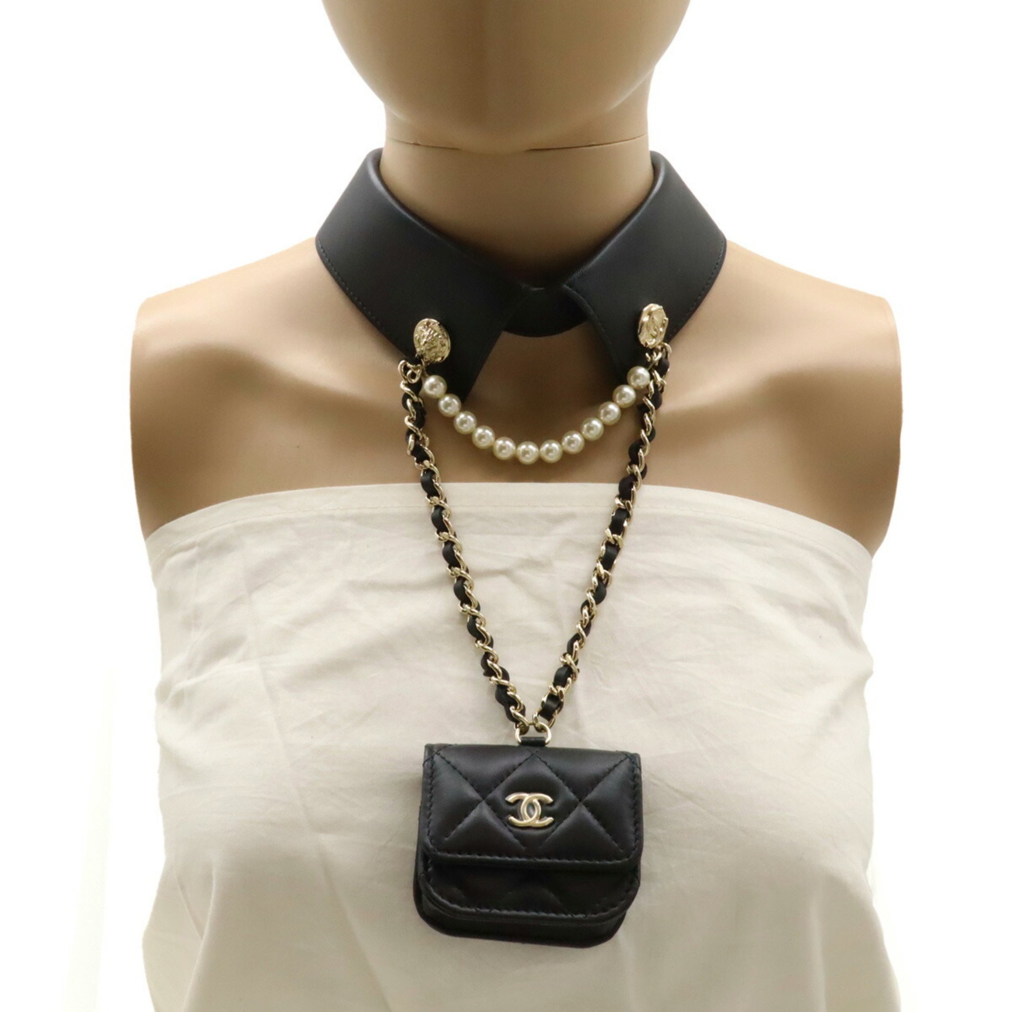 CHANEL Chanel Matelasse Collar Pouch Coco Mark Earphone Case Leather Black