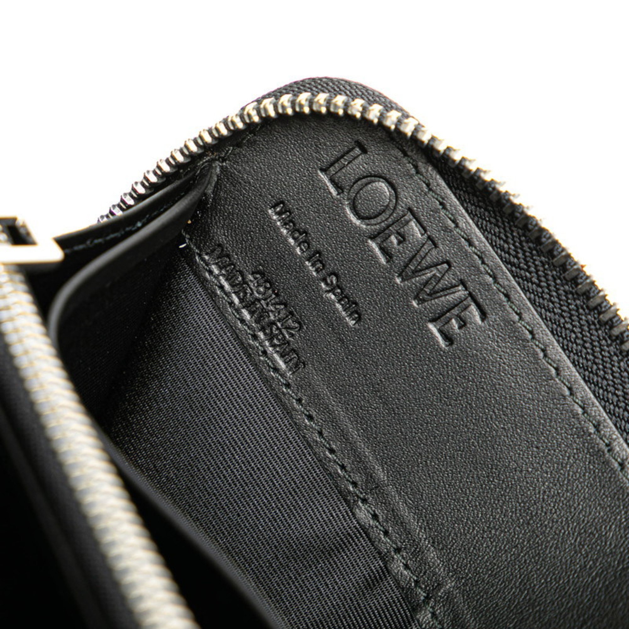 LOEWE Amazona Round Long Wallet Black Leather Women's