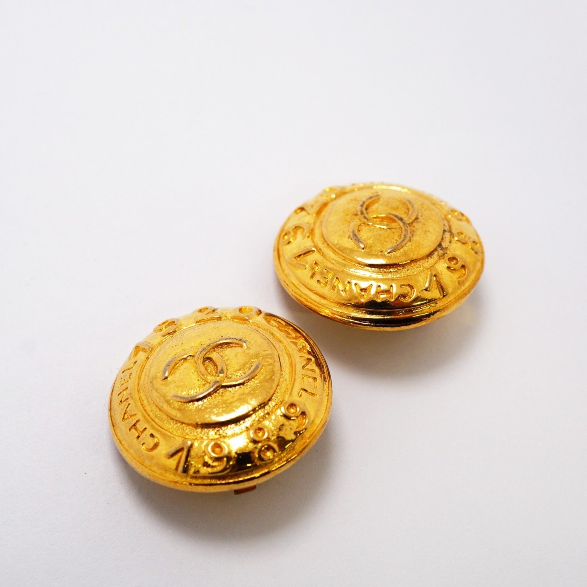 Chanel Earrings Coco Mark Circle GP Plated Gold Ladies