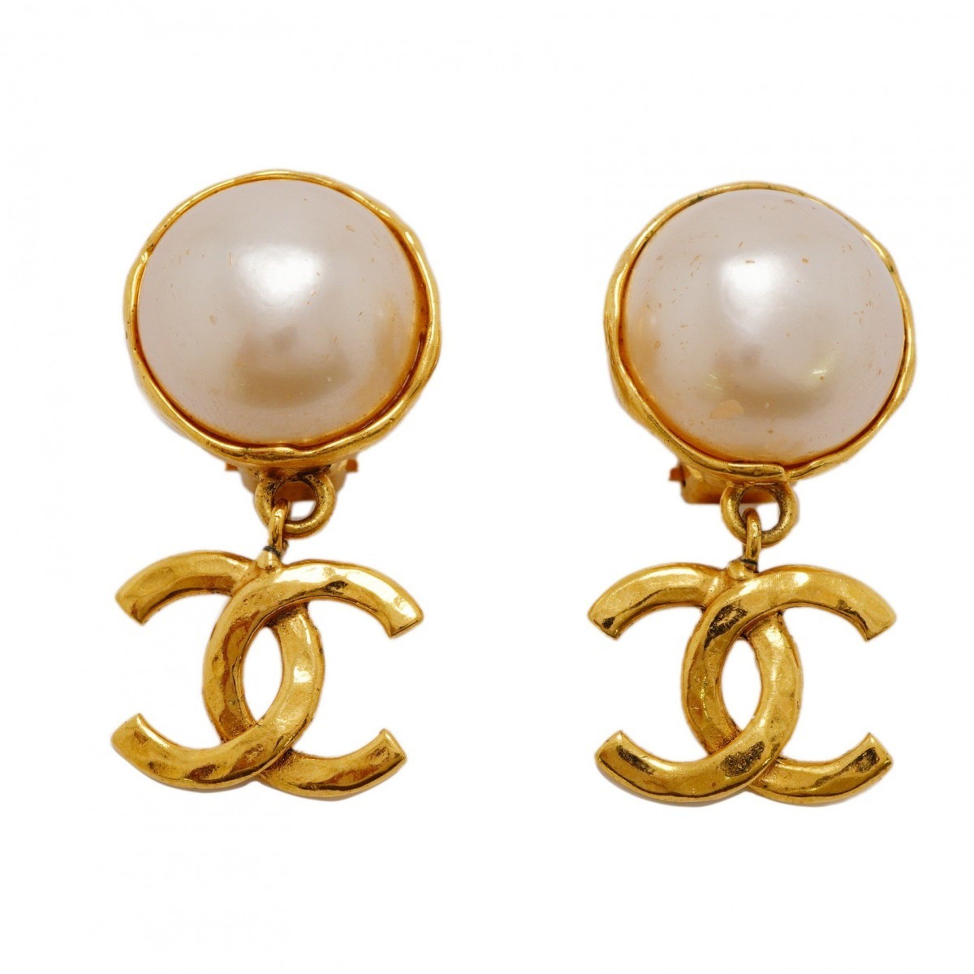 Chanel Earrings Coco Mark Circle Fake Pearl GP Plated Gold Ladies