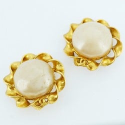 Chanel Earrings Coco Mark Circle Fake Pearl GP Plated Gold Ladies