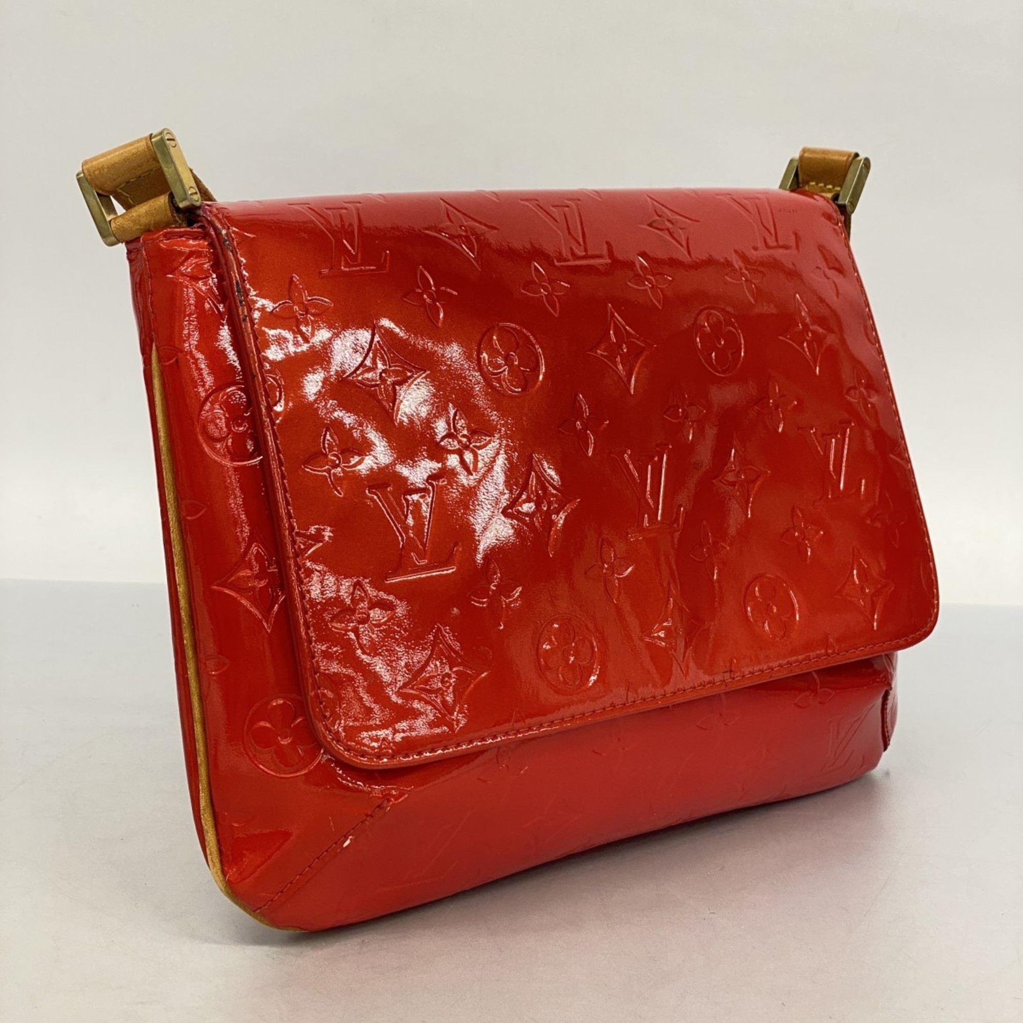 Louis Vuitton Shoulder Bag Vernis Thompson Street M91094 Rouge Ladies