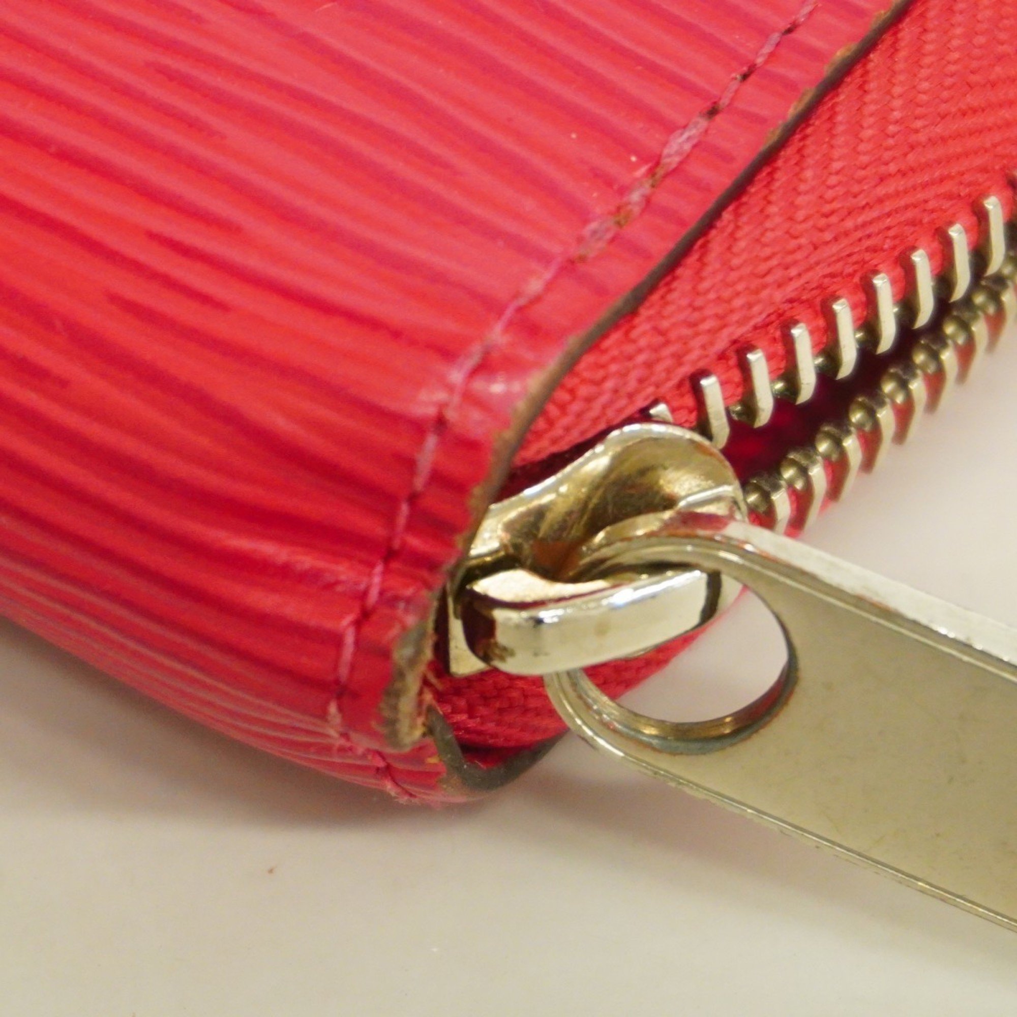 Louis Vuitton Long Wallet Epi Zippy M80113 Rose Pondicherry Ladies