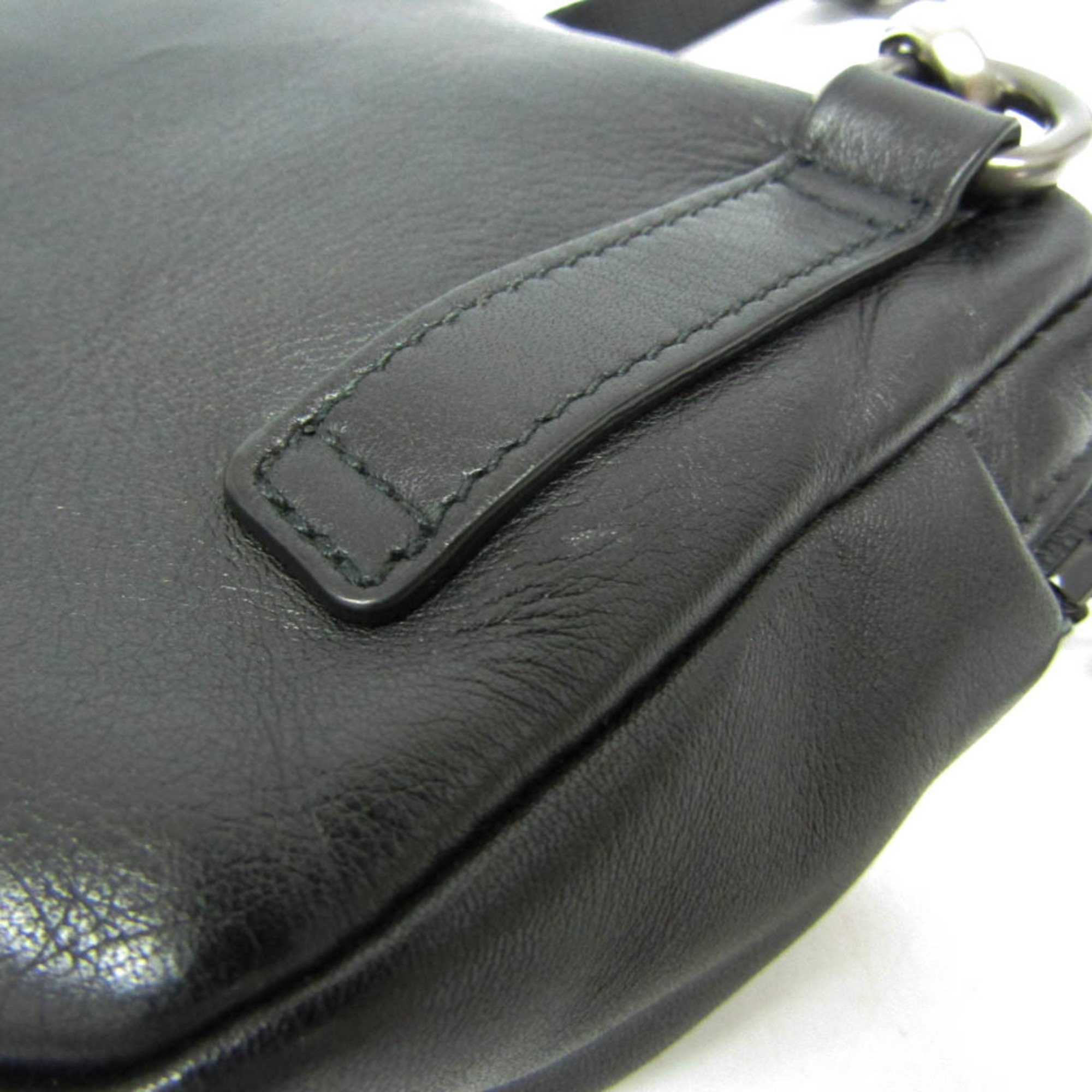 Prada Men,Women Leather Shoulder Bag Black