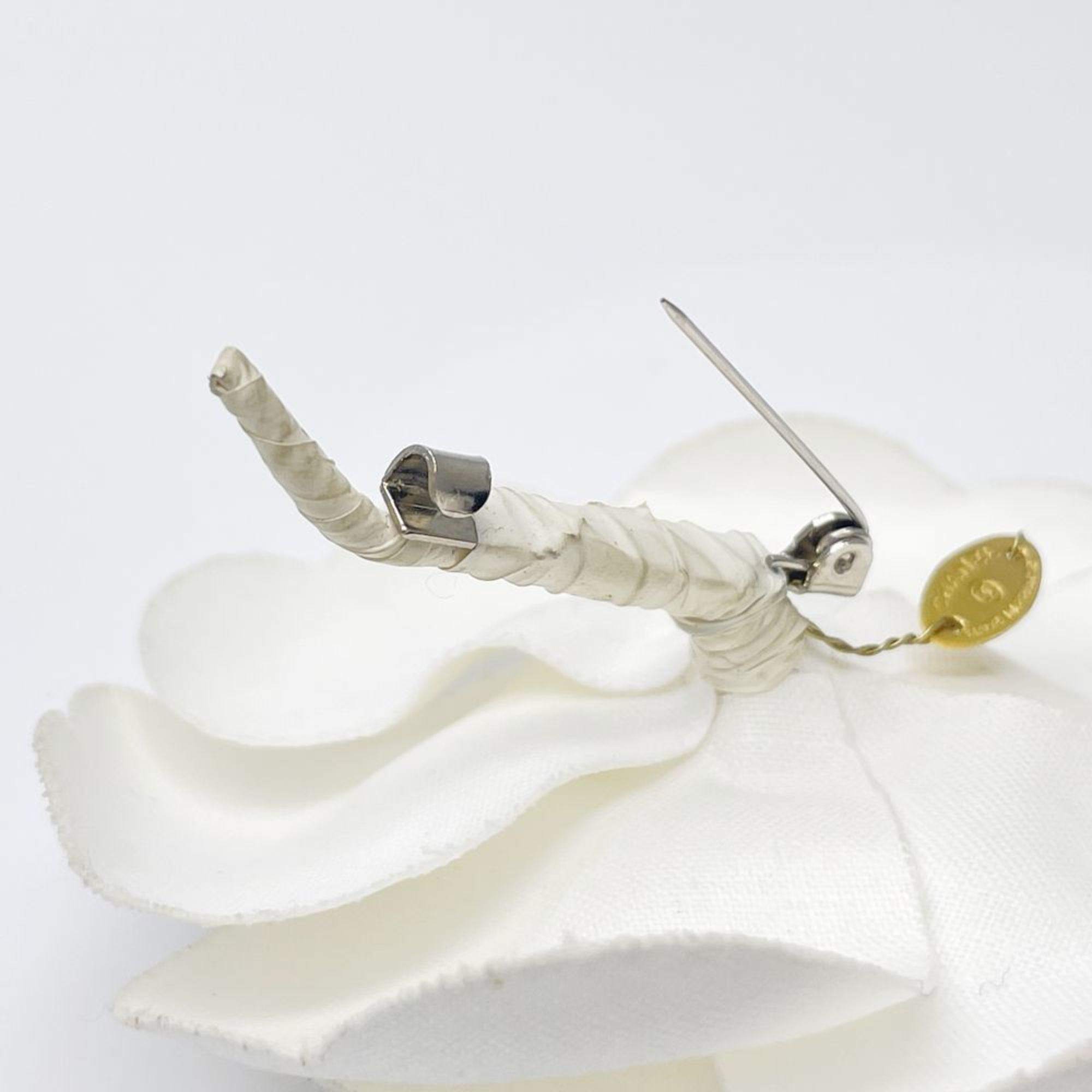 CHANEL Fabric Brooch Camellia Corsage Vintage Women's White 20496582