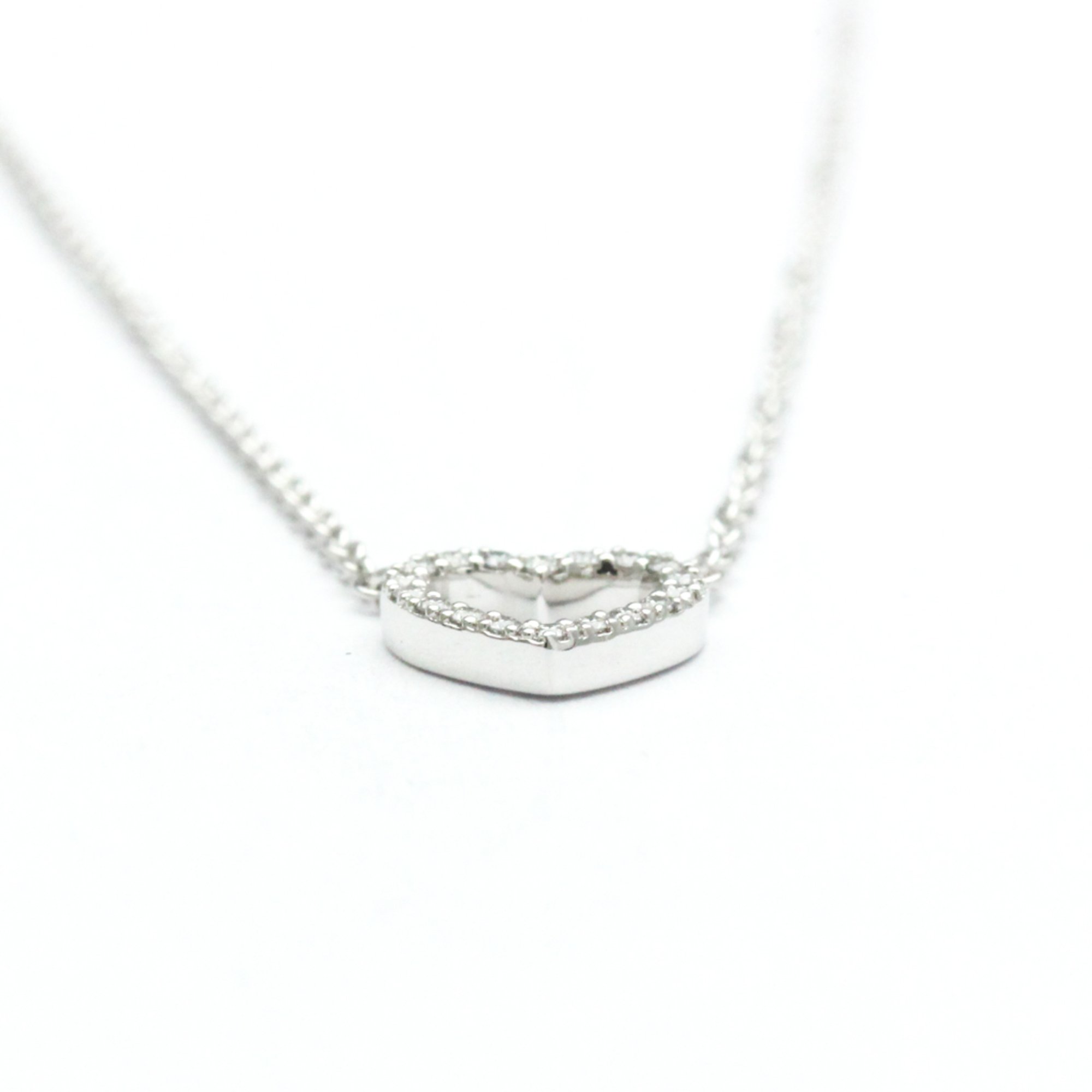 Tiffany Metro Heart Necklace White Gold (18K) Diamond Men,Women Fashion Pendant Necklace (Silver)