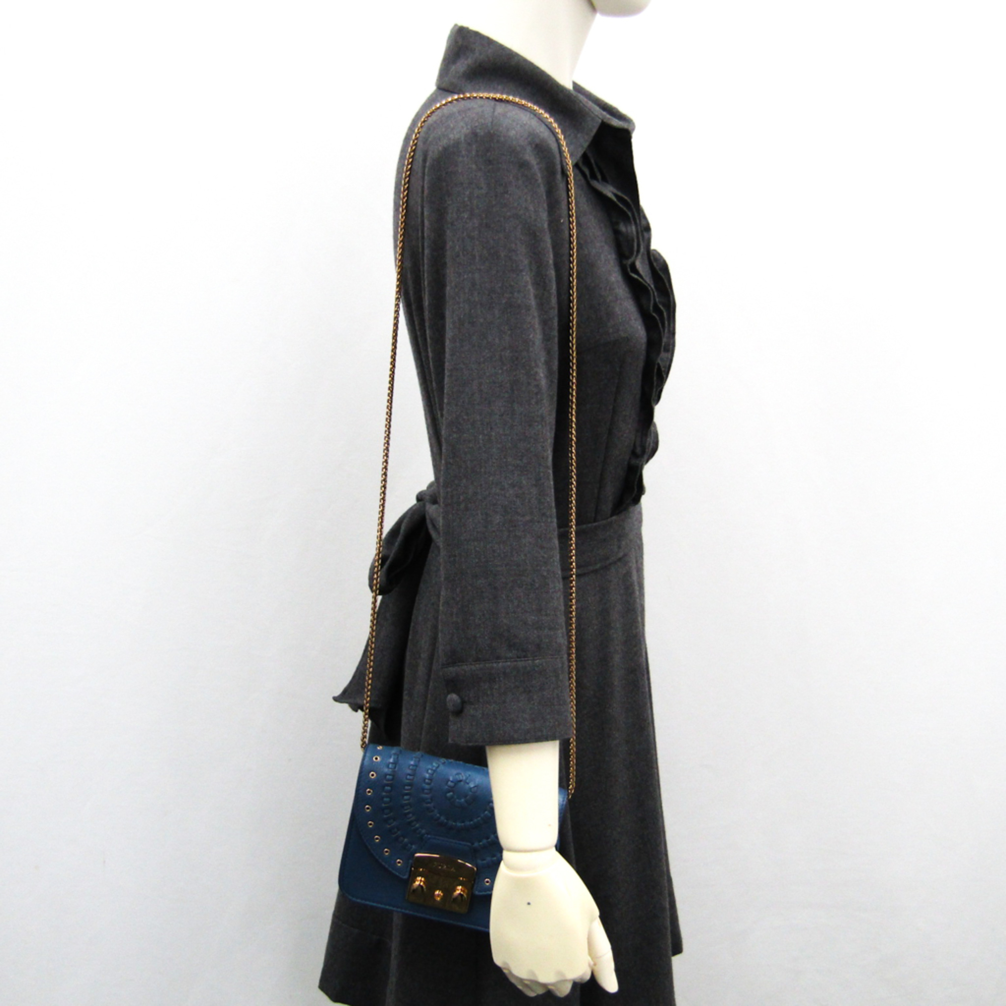 Furla Metropolis Round Women's Leather Shoulder Bag Blue