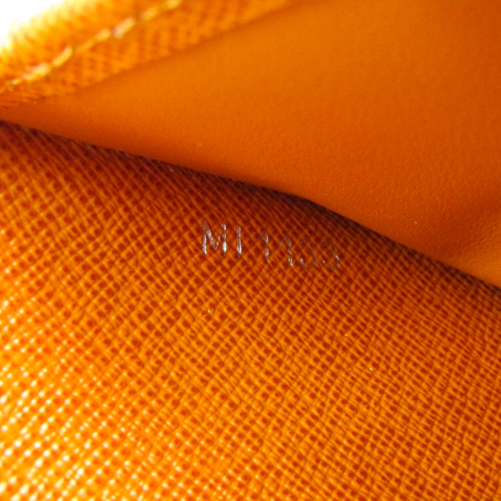 Louis Vuitton Epi Zippy Compact Wallet M60425 Women's Epi Leather Middle Wallet (bi-fold) Pimont